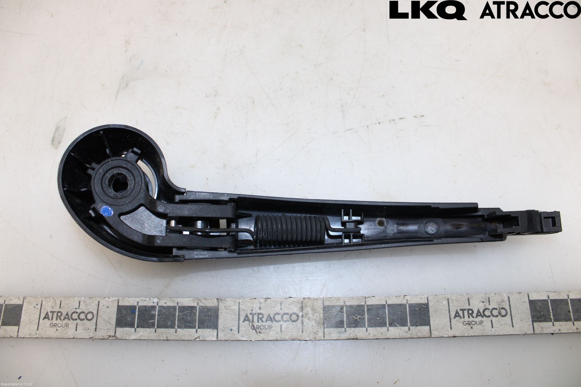 MG 4 23- Viskerarm Bakrute