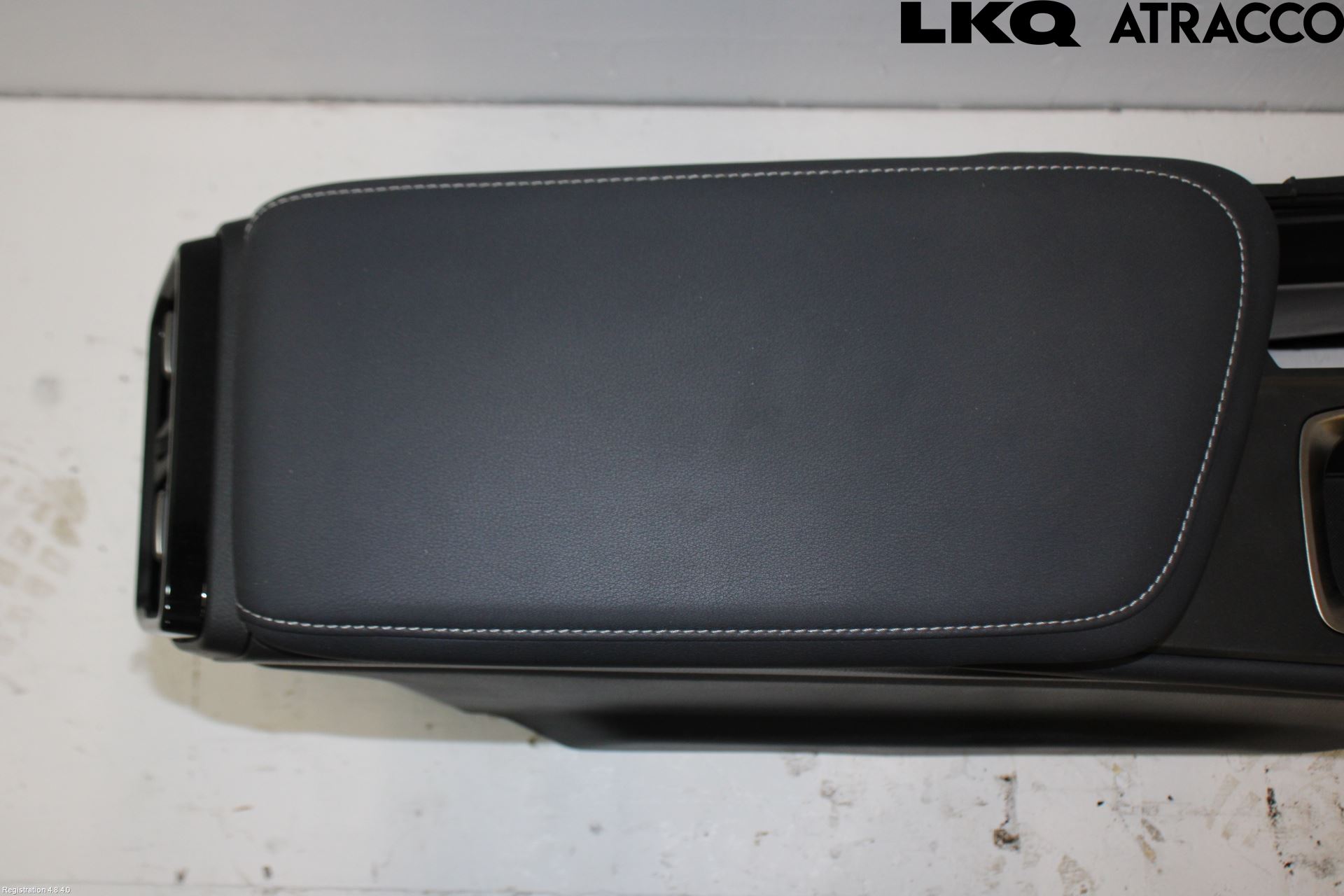 Lexus NX 340h/450h+ 21- Innr Konsoll-Lomme