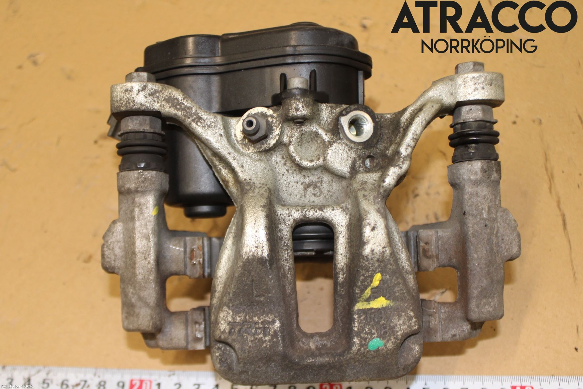 Toyota COROLLA 19- Bremsecaliper Bak Venstre