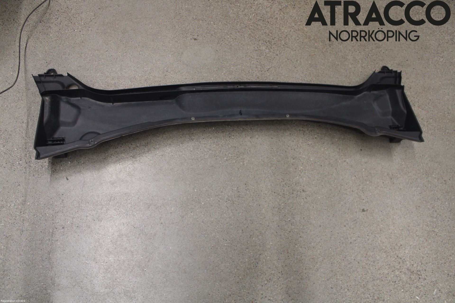 BMW X1 F48 15-22 Visker Deksel-Grill-Under Frr