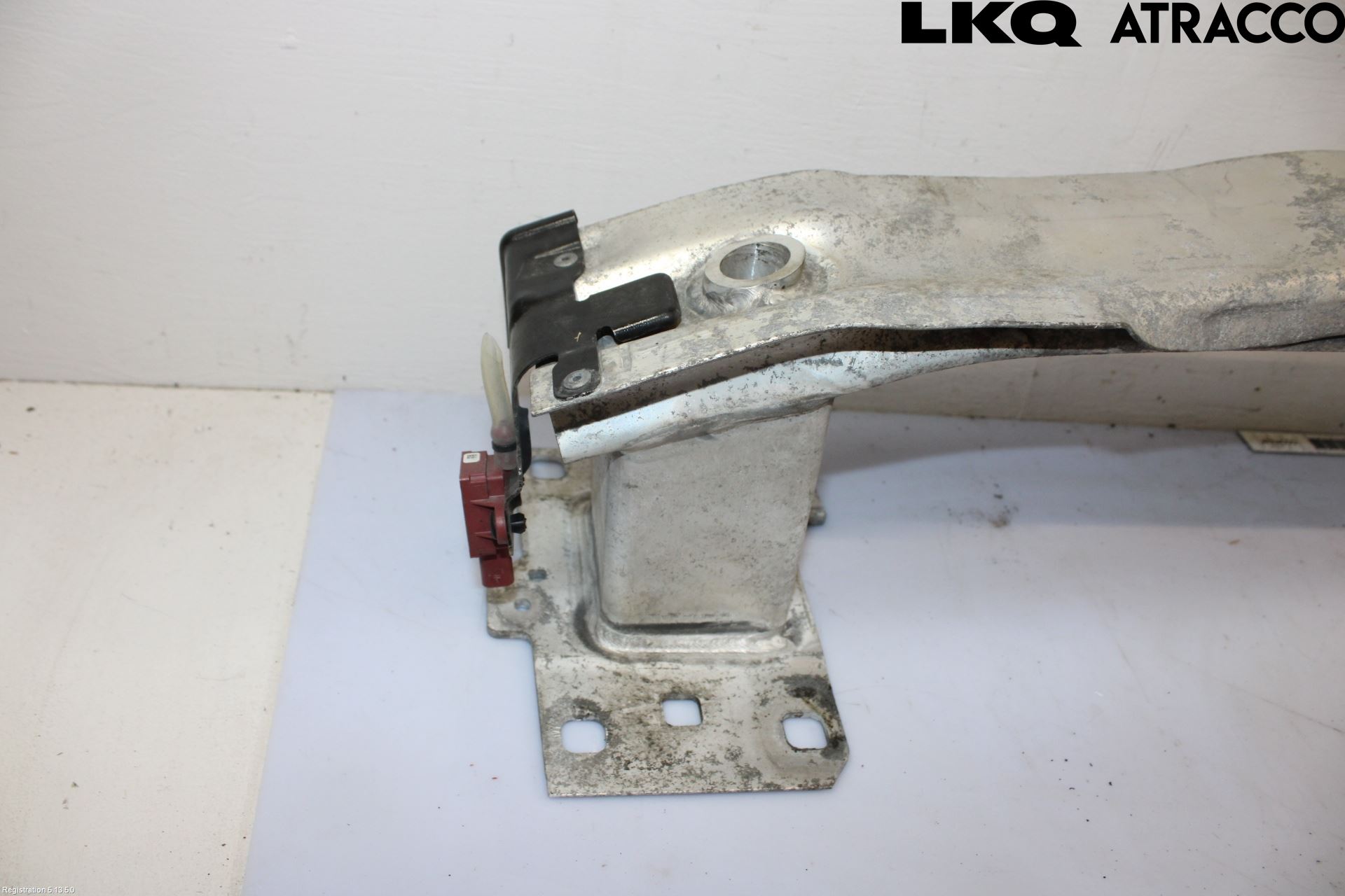 Audi A3/S3 05-13 Støtfanger Foran Bjelke