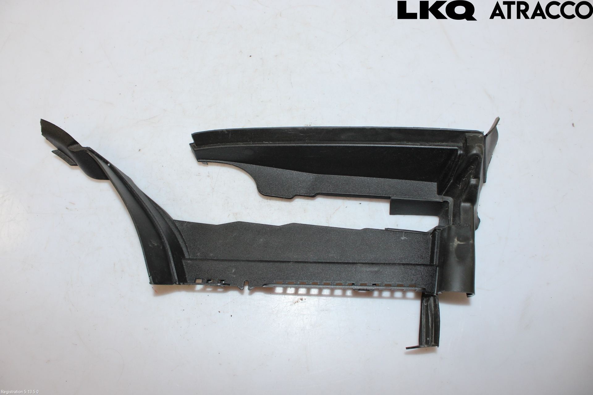 Volkswagen VW ID.7/TOURER 24- Visker Deksel-Grill-Under Frr