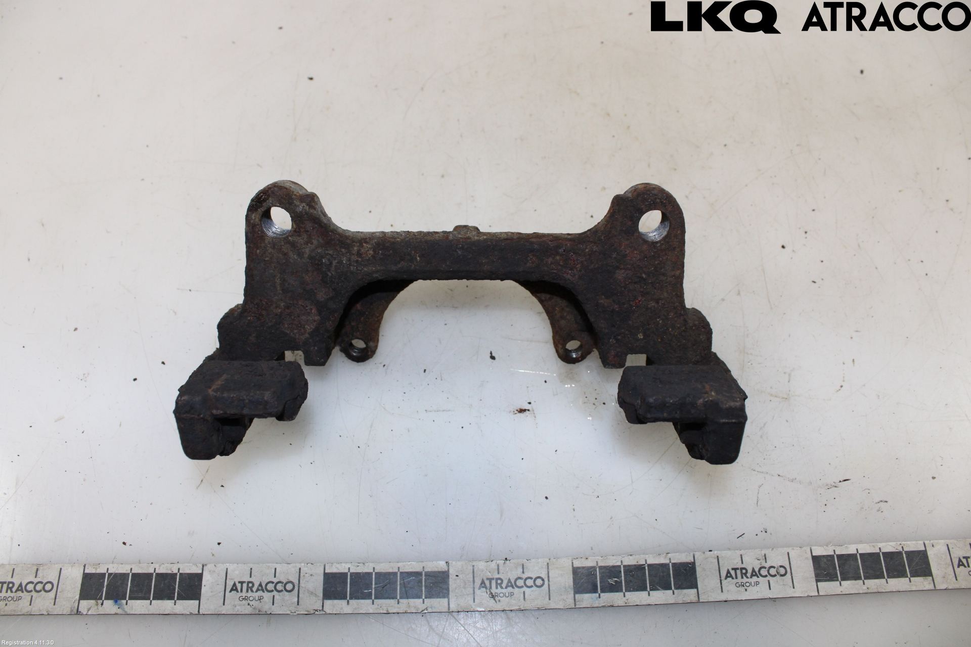 Volkswagen VW PASSAT 11-14 Bremsecaliper Feste Holder