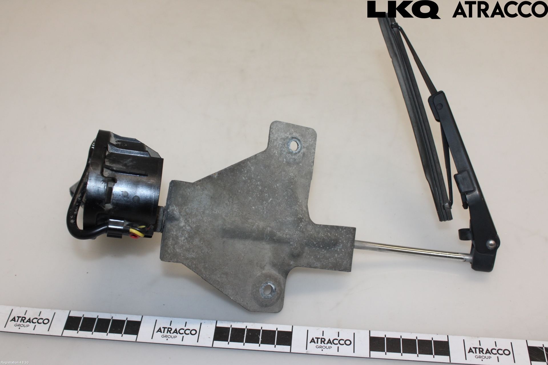 Saab 9000 CD    88-98 Frontlykt Viskermotor V