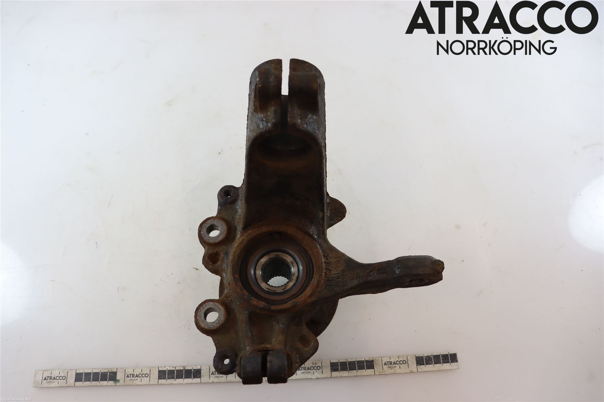 Ford FOCUS 11-14 Spindel Hf