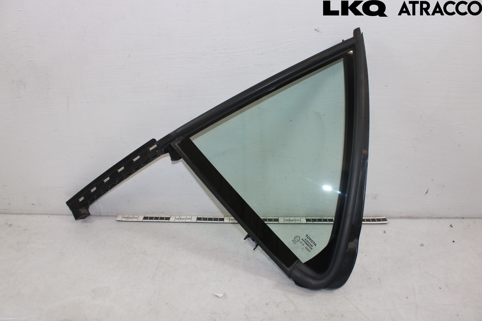 Toyota YARIS CROSS XP21 21- Dørrute Bak Vens Trekant 4D