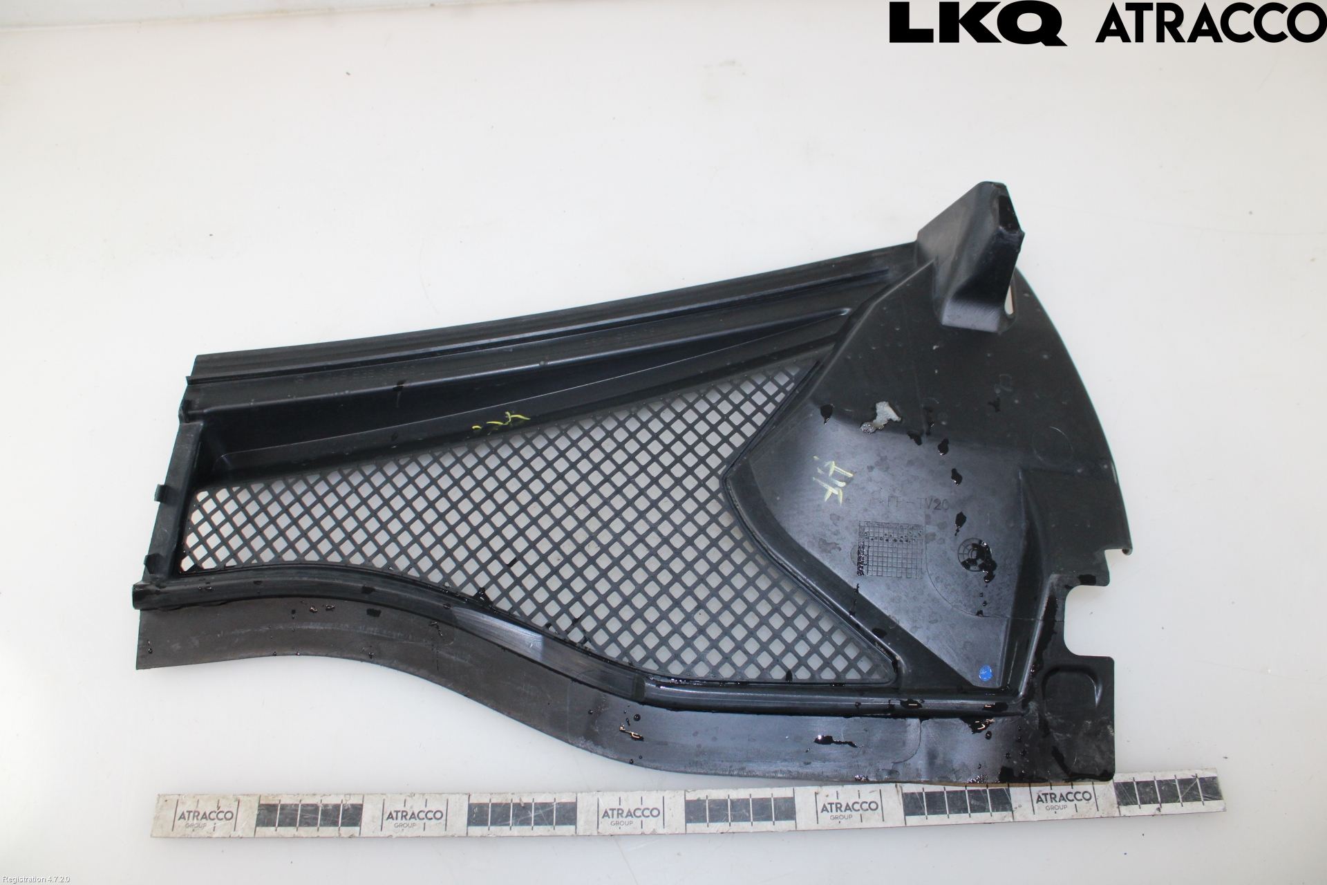 Mercedes-Benz MB B-KLASS (W246/W242) 12-19 Visker Deksel-Grill-Under Frr