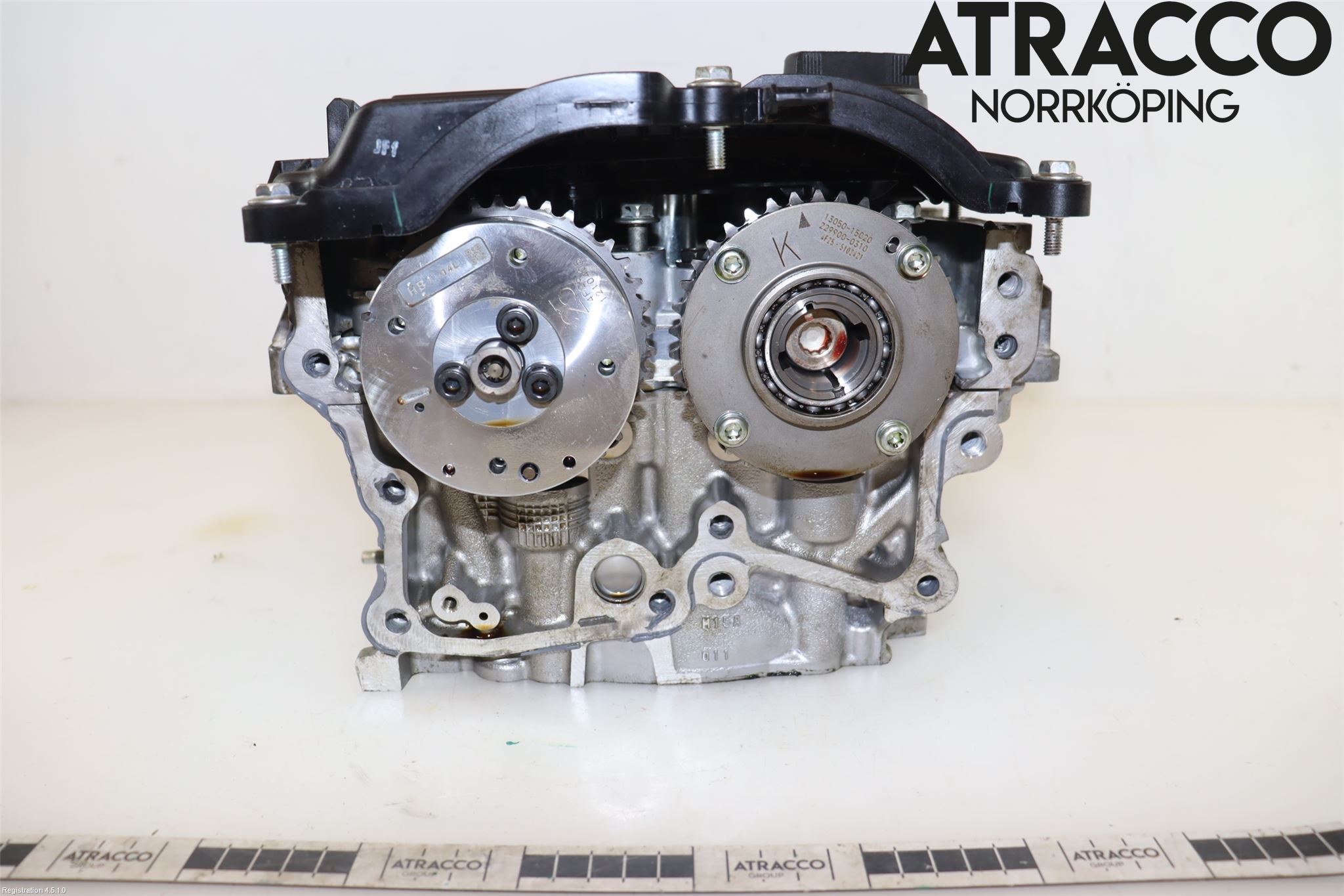 Toyota YARIS XP21 20- Topplokk Bensin