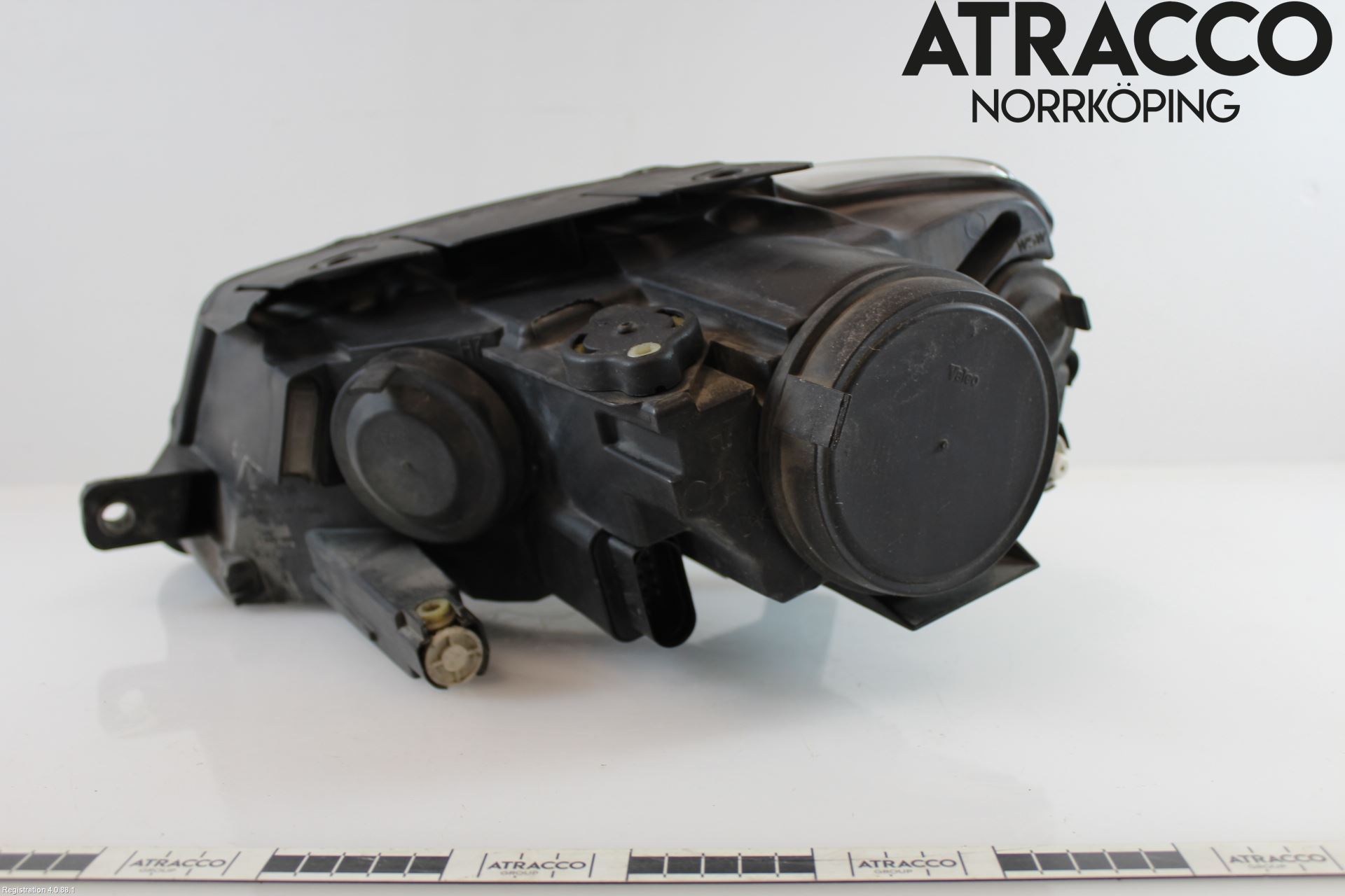 Volkswagen VW PASSAT 05-11 Frontlykt Høyre