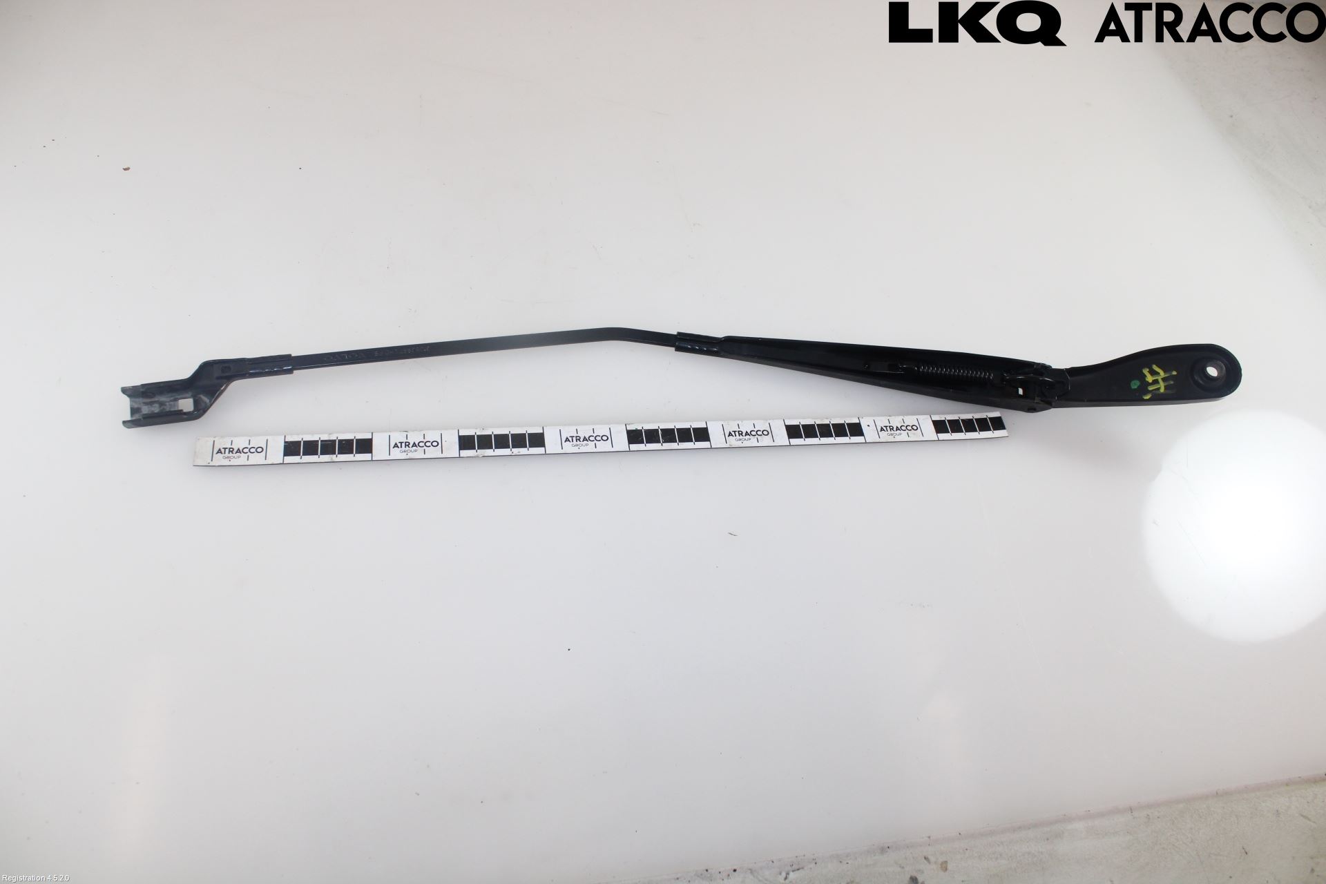 Volvo V50 08-12 Viskerarm-Armer Frontrute