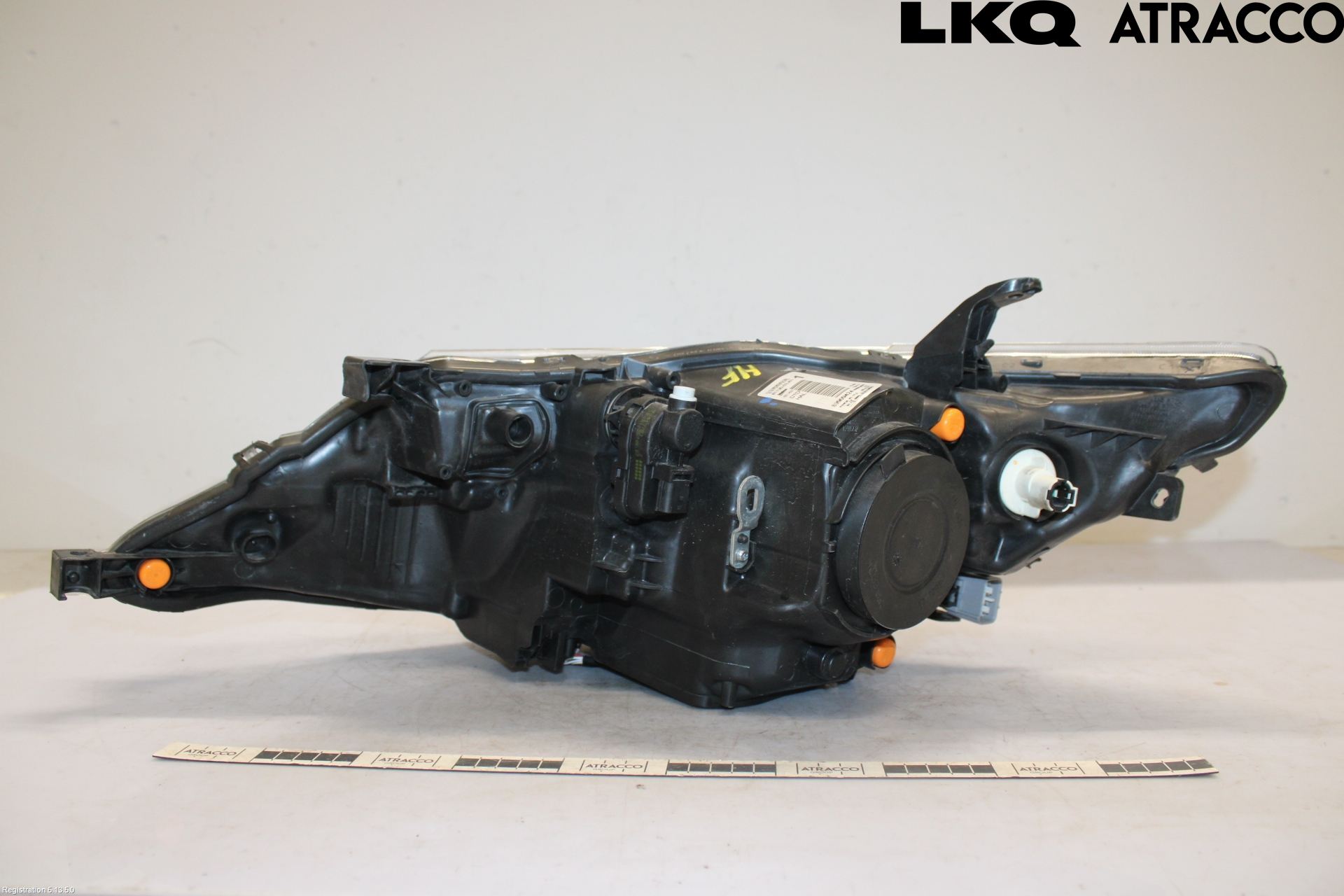 Toyota AURIS 13-19 Frontlykt Høyre