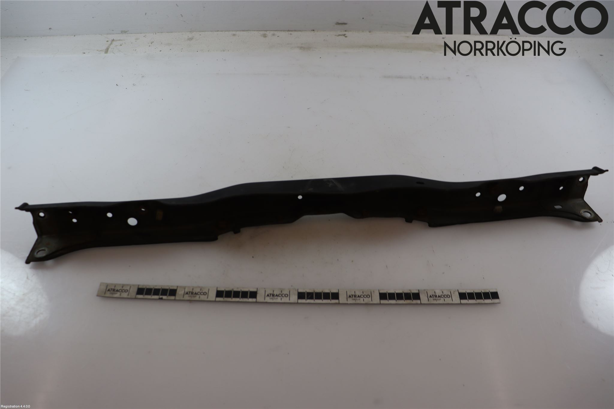 Toyota AVENSIS 03-06 Radiator Feste - Ramme - Bjelk