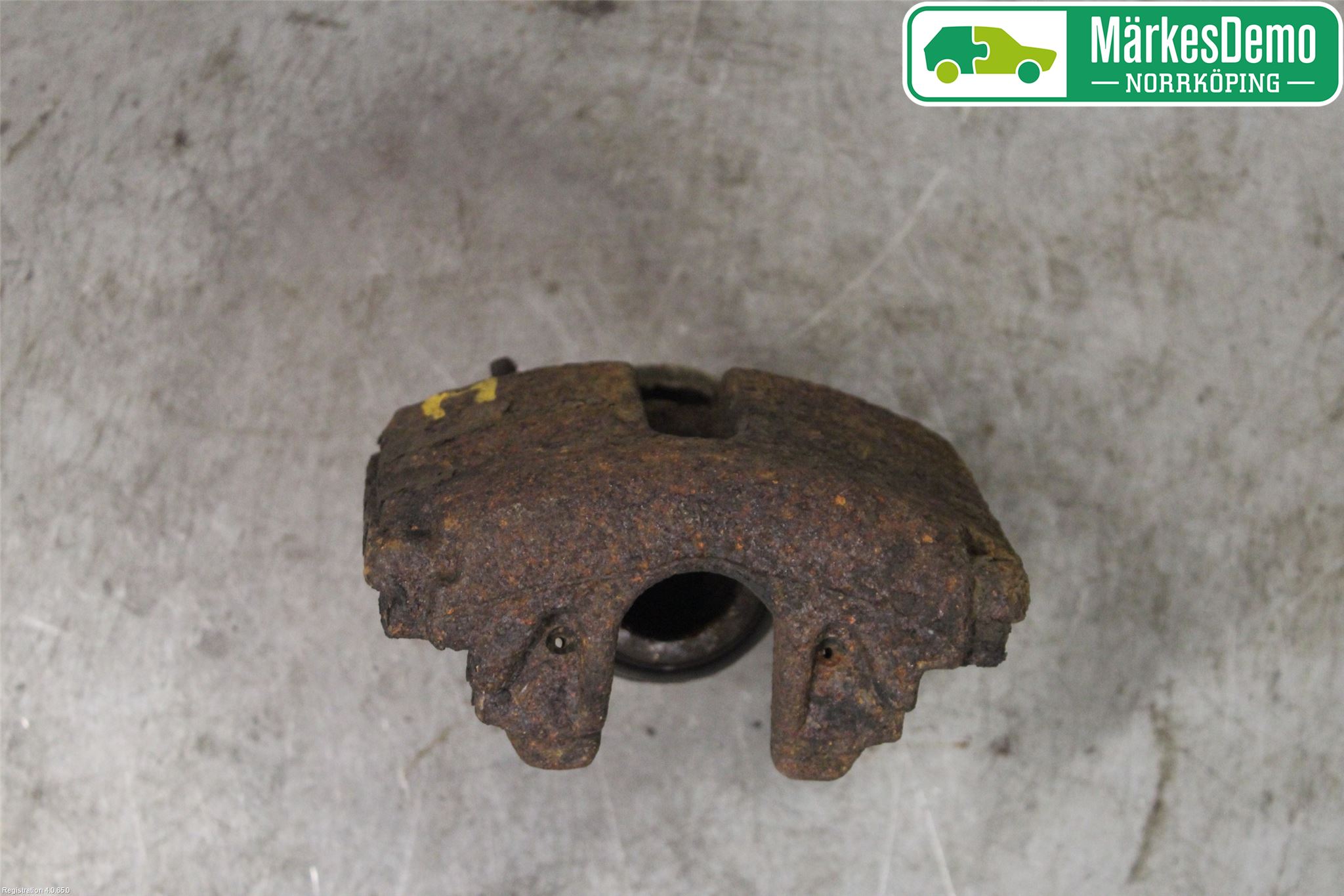 Volkswagen VW PASSAT 05-11 Bremsecaliper Foran Høyre