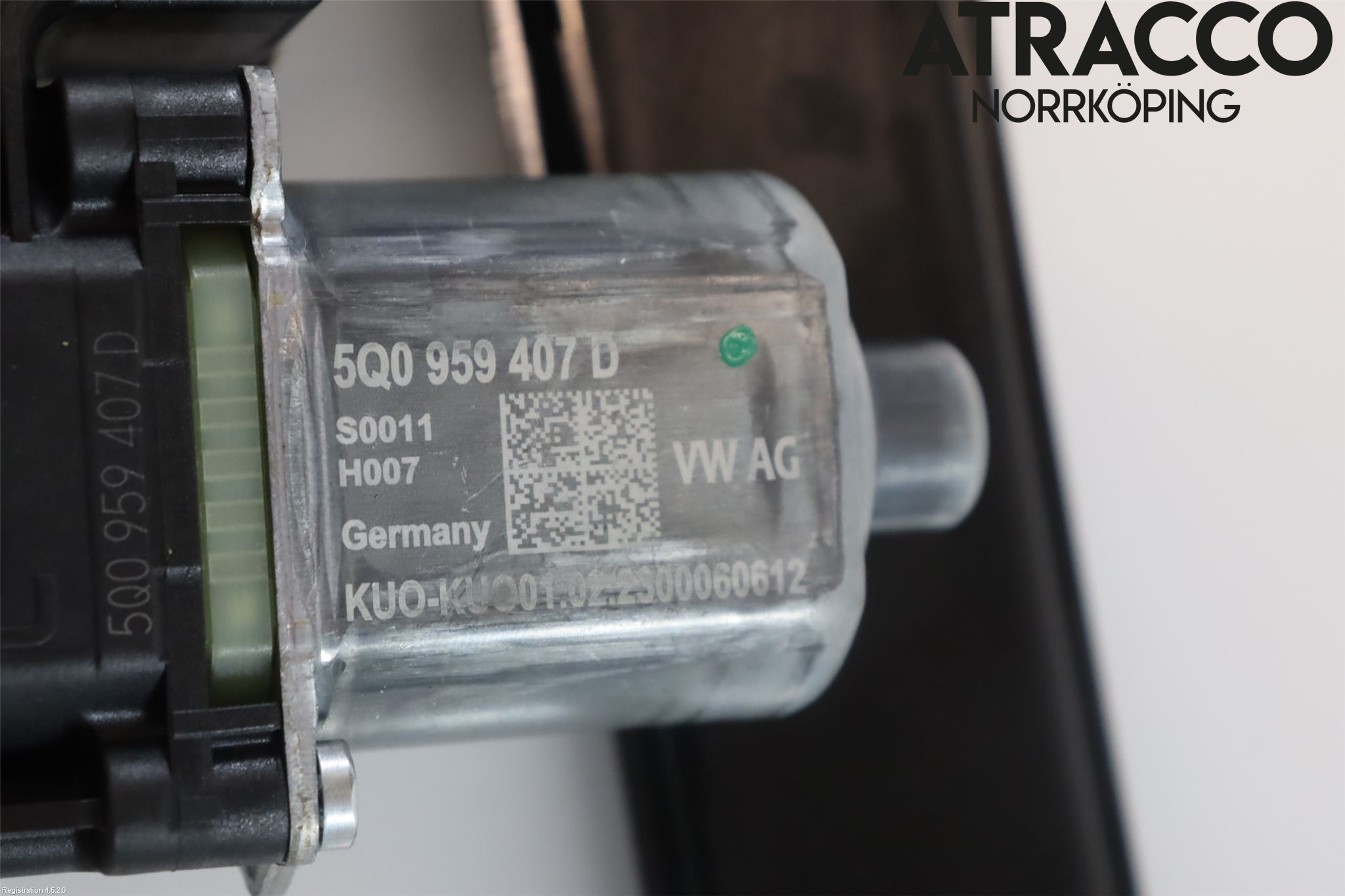 Audi Q3 F3 19- Vindusheis El Komp