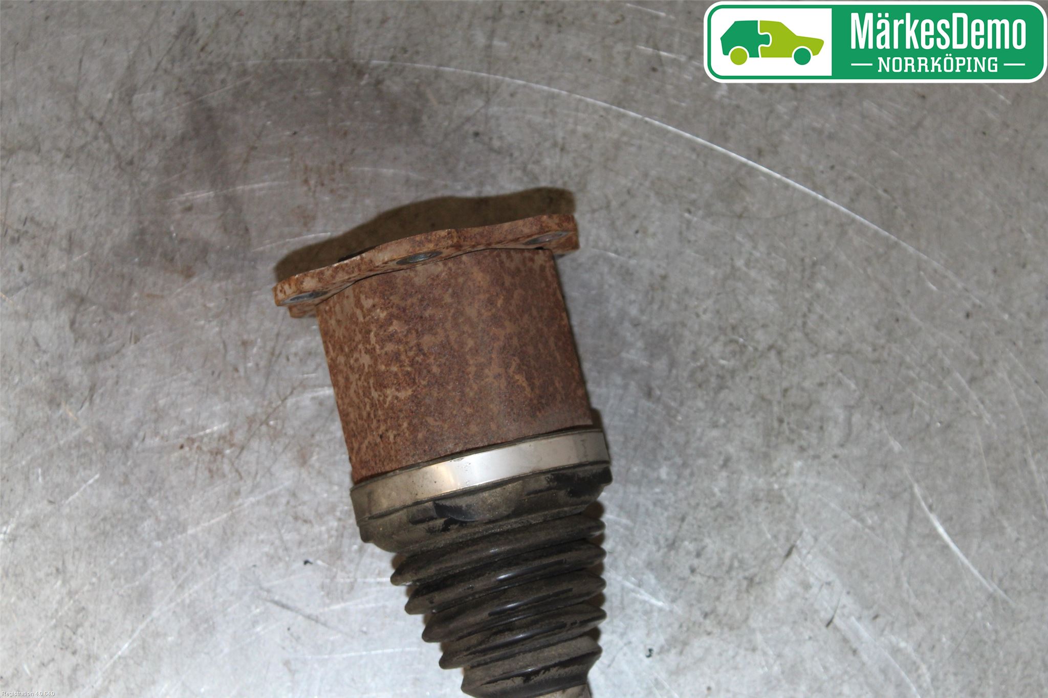 Audi A3/S3 8V 13-20 Drivaksel Foran Kompl Venstre