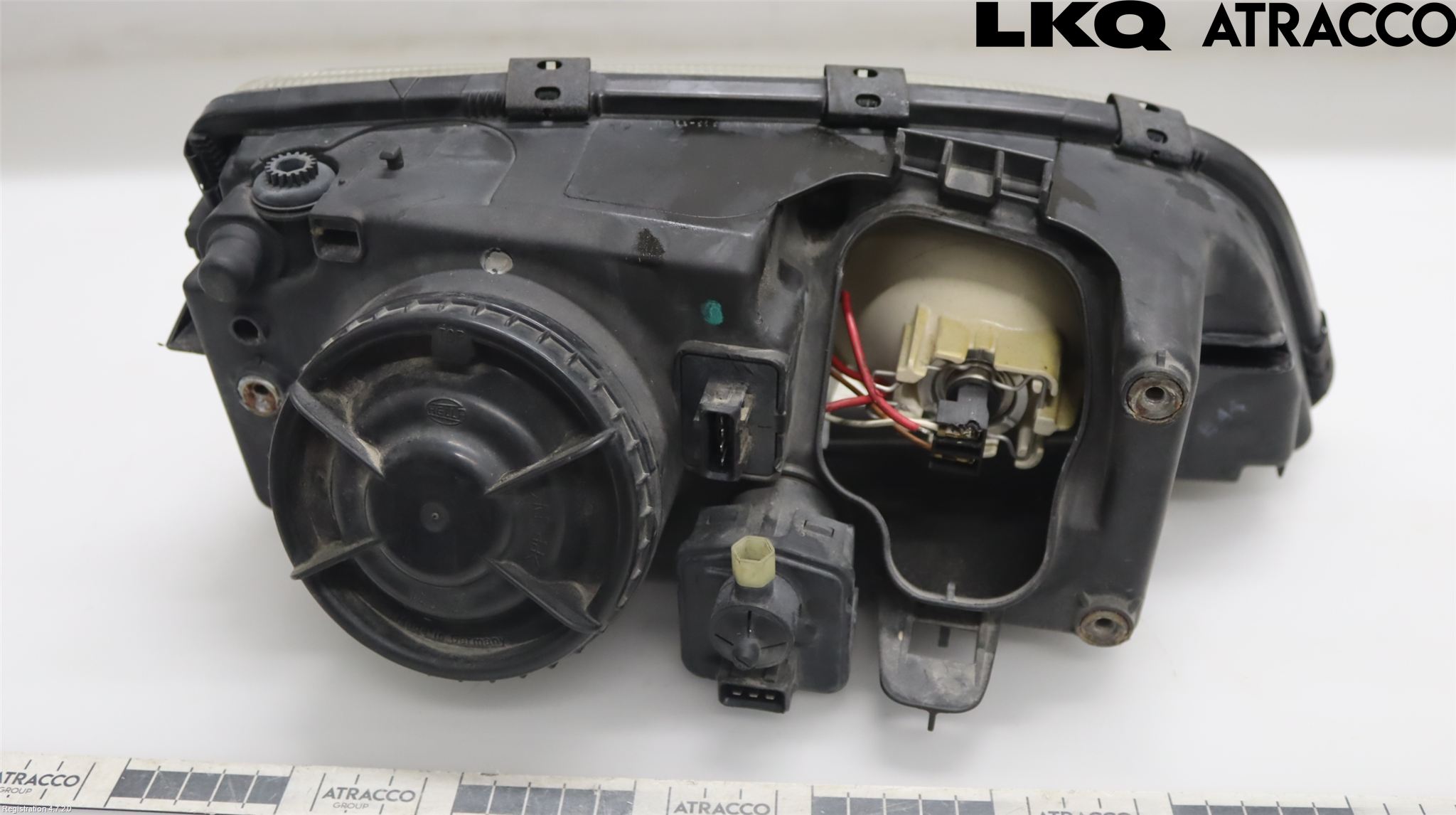 Volvo S70/V70/XC  97-00 Frontlykt Venstre