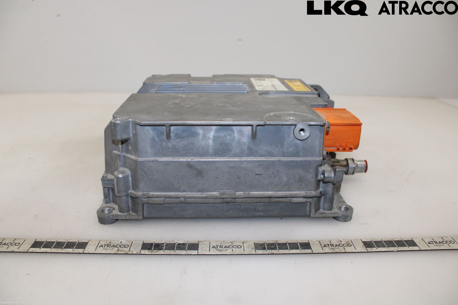 Mercedes-Benz MB VITO/V-KLASS (W640,W447,W448) 14- Inverter 12-)220V