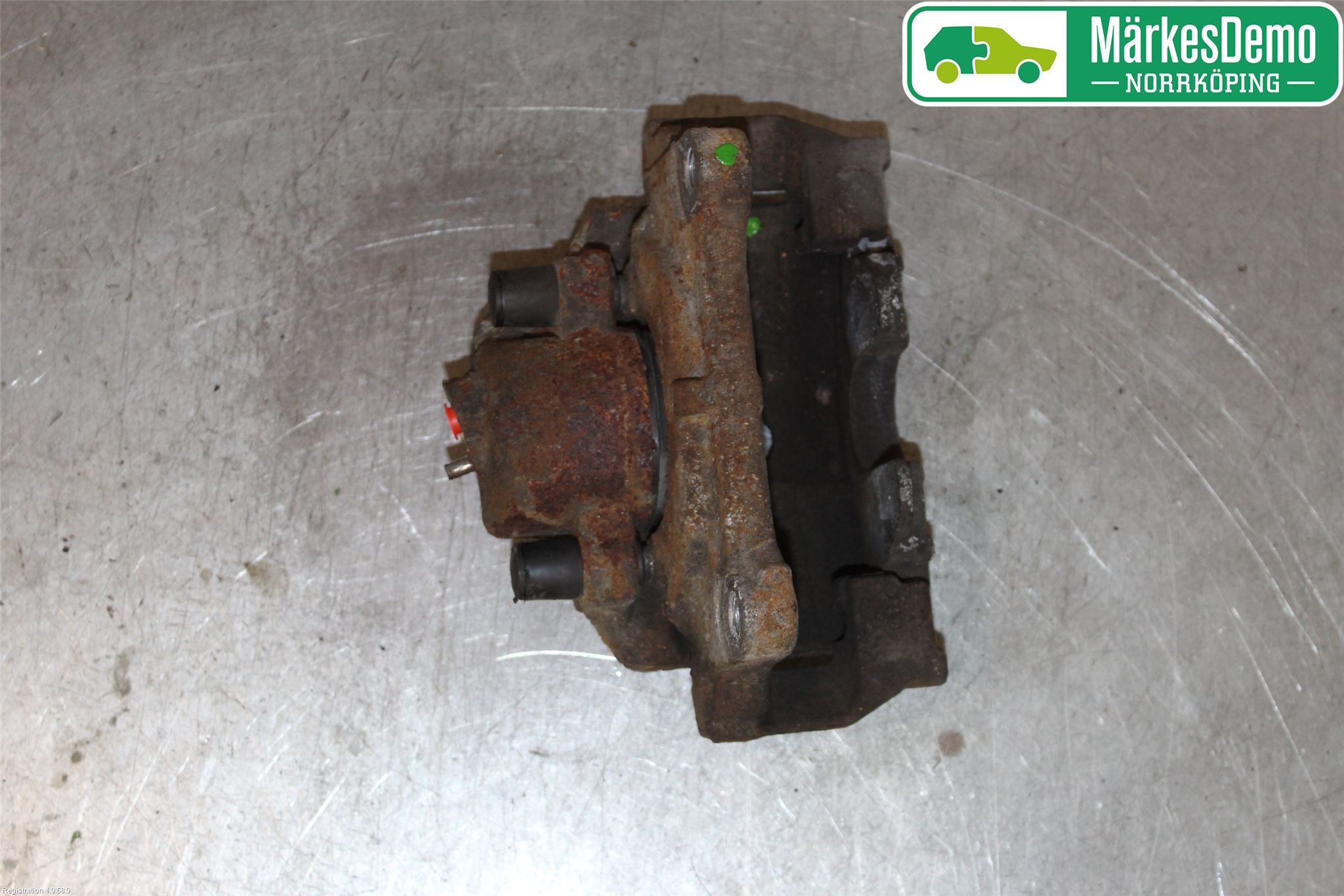 Volkswagen VW PASSAT 11-14 Bremsecaliper Foran Høyre