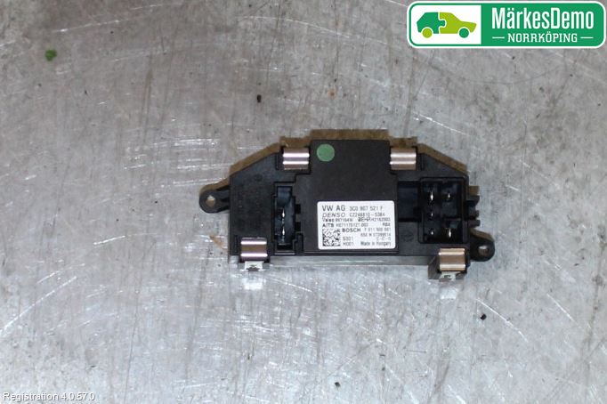 Volkswagen VW PASSAT 11-14 Varmeapparat Viftemotstand
