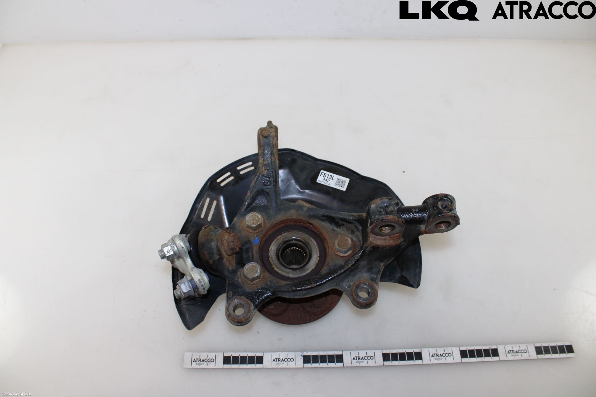 Toyota YARIS XP21 20- Spindel Vf
