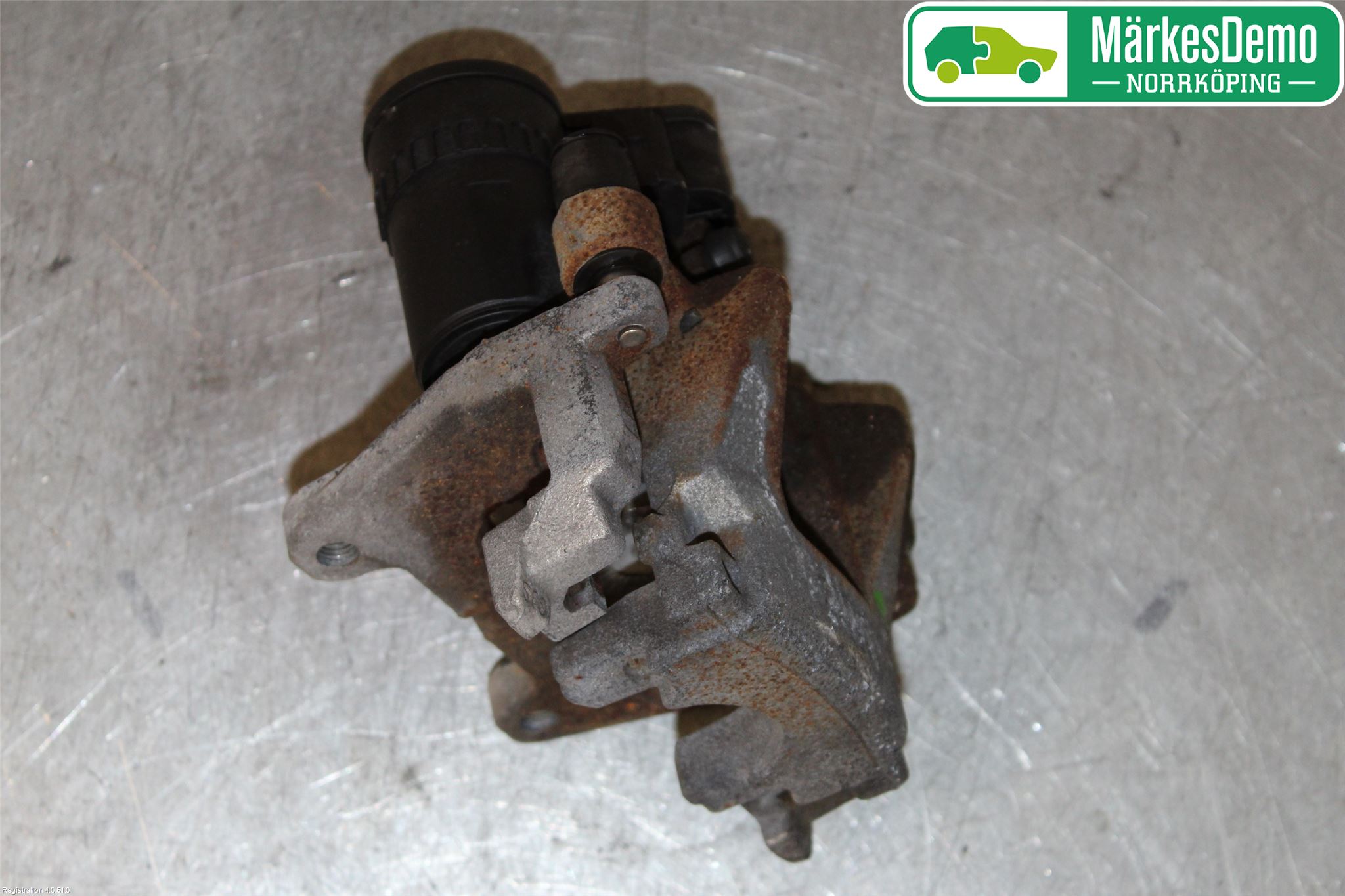 Jaguar XE (X760) 15-24 Bremsecaliper Bak Venstre