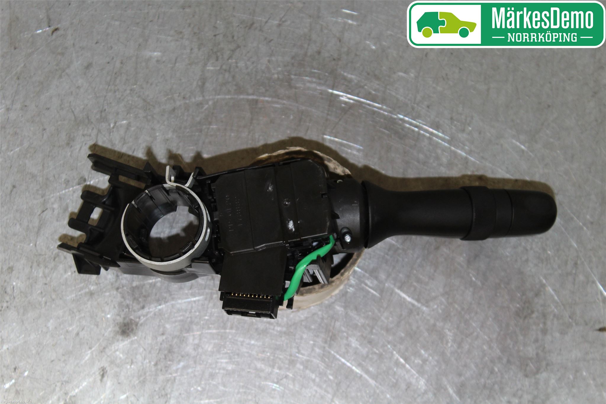 Toyota YARIS XP130 15-20 Bryter Ratt Blinklys - Lys