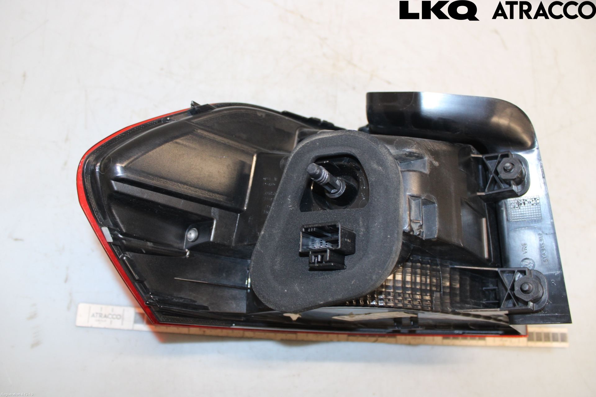 Volkswagen VW TOURAN 16- Baklykt Høyre