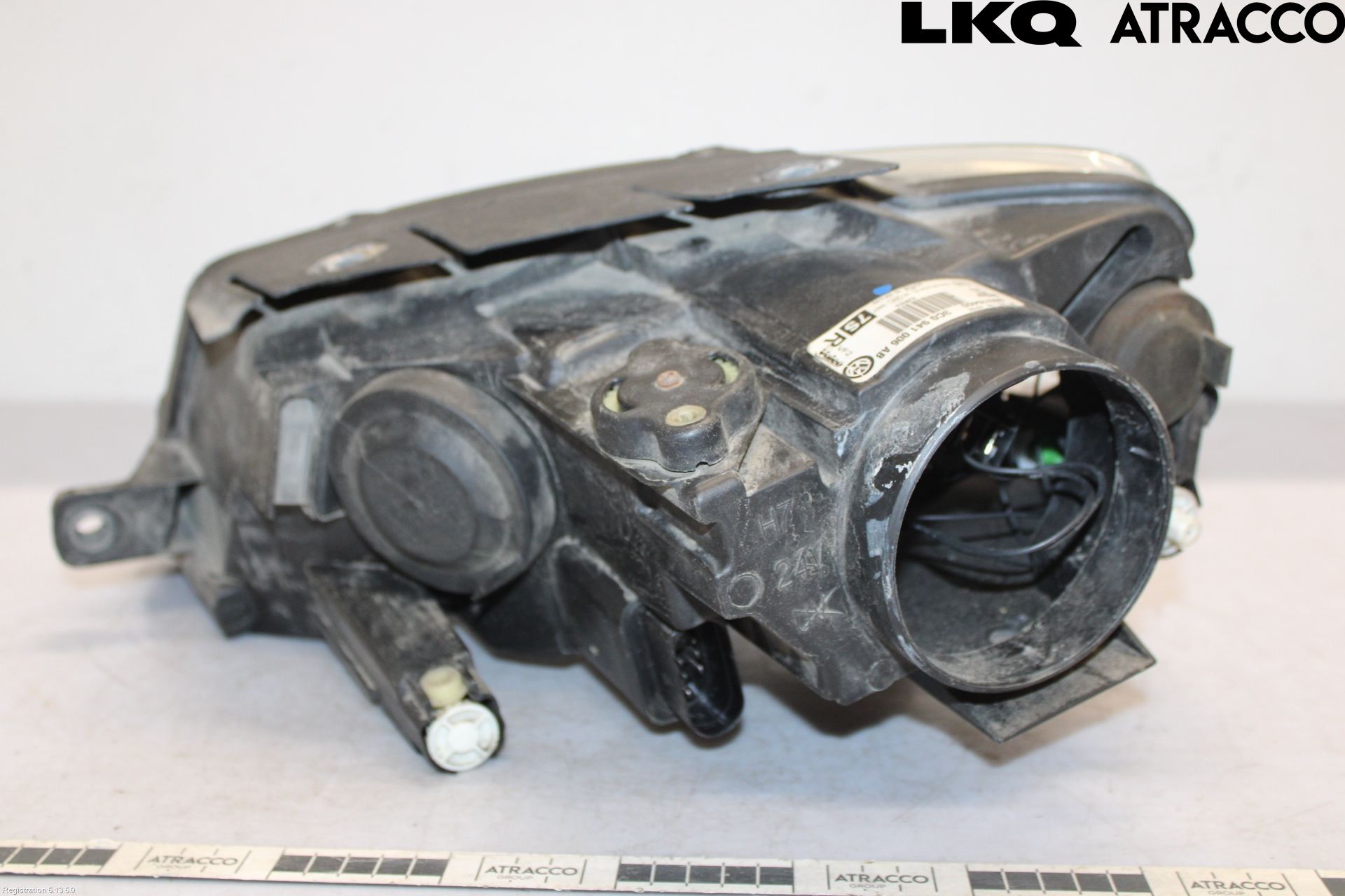 Volkswagen VW PASSAT 05-11 Frontlykt Høyre