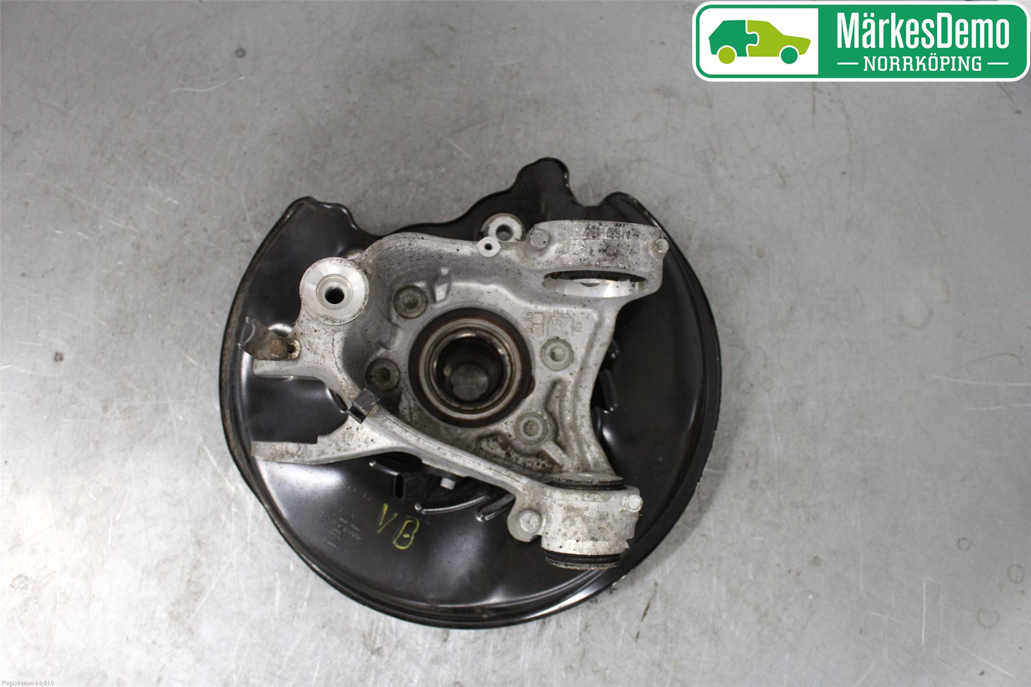 Audi A8/S8 4H 10-17 Spindel Vb