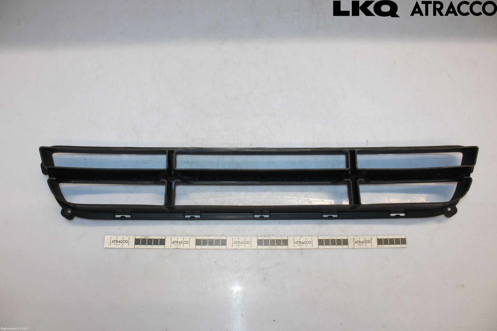 Kia CEED 06-12 Grilldel Midt