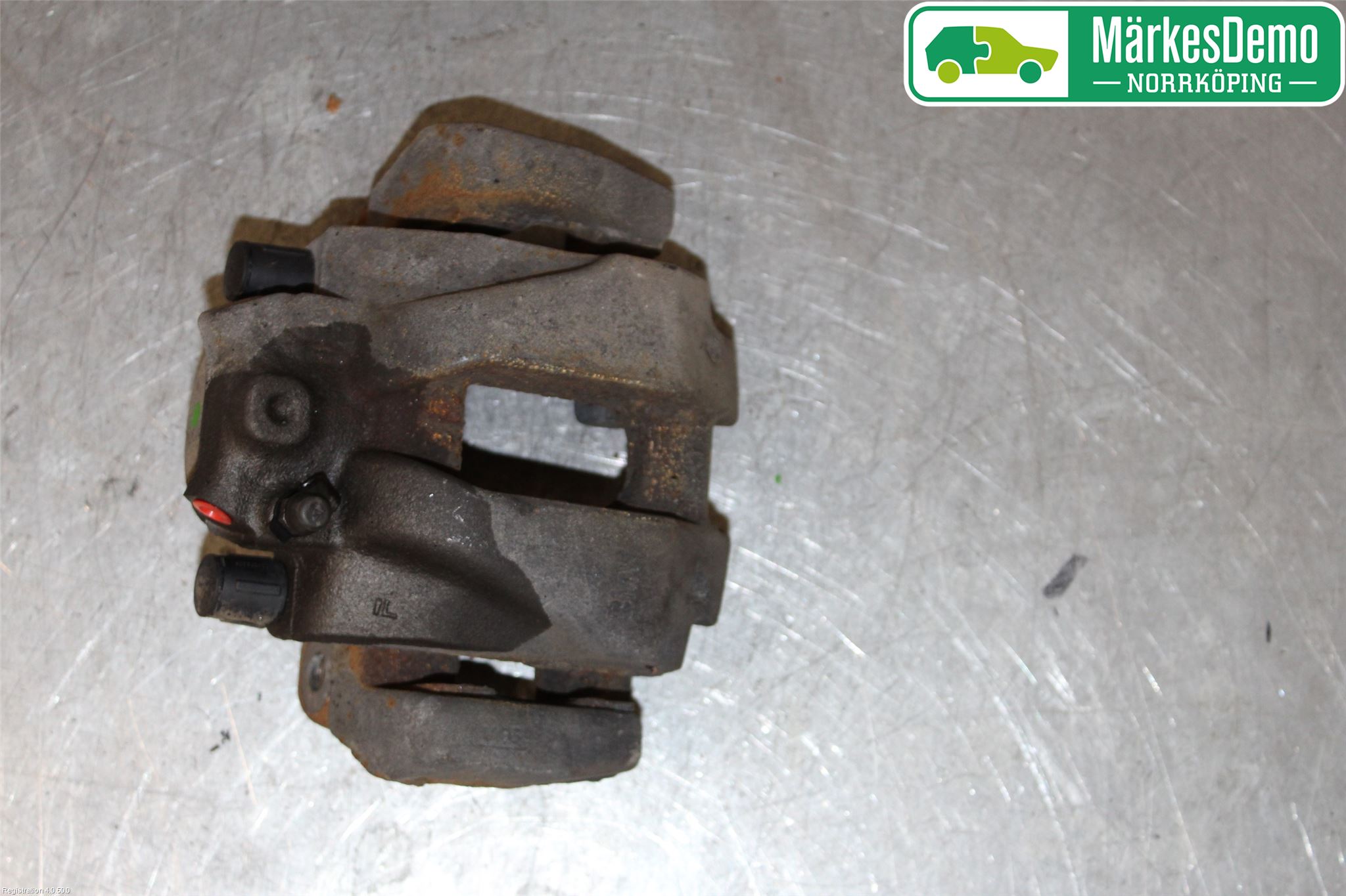 BMW X4 F26 14-18 Bremsecaliper Foran Venstre