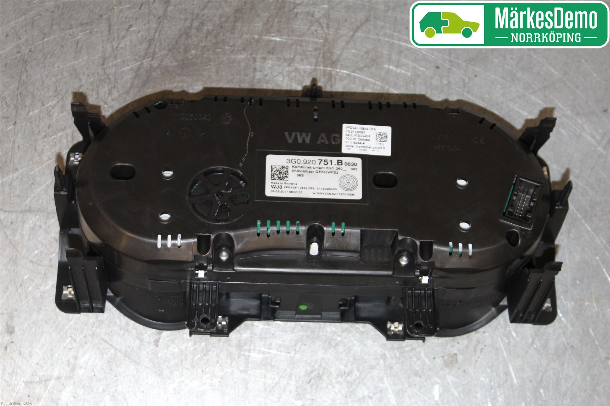 Volkswagen VW PASSAT 15-19 Instr Kombinert