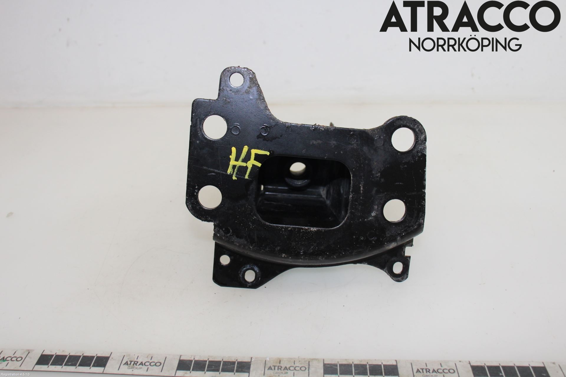 Audi A3/S3 05-13 Støtfanger Foran Feste