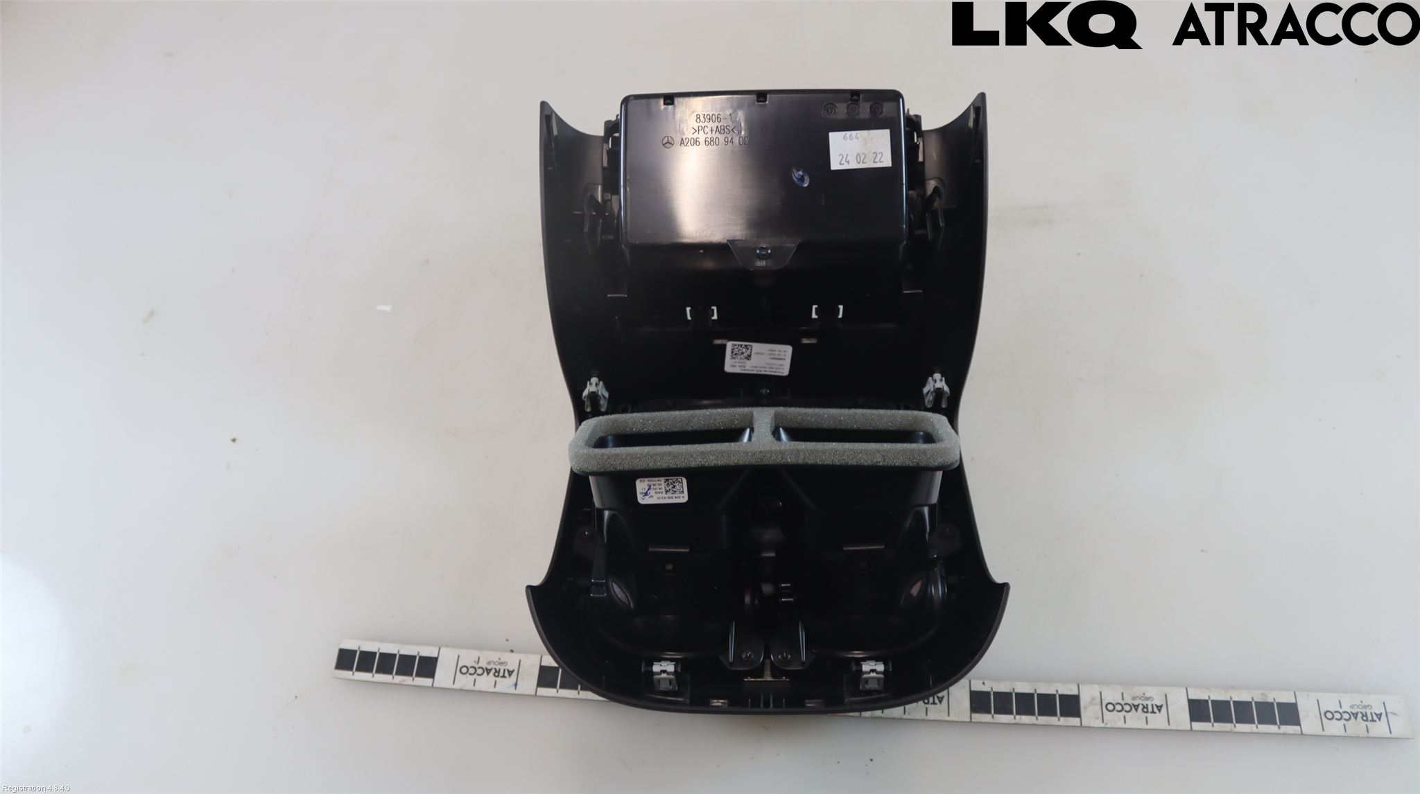 Mercedes-Benz MB C-KLASS (W206) 21- Instrumentkonsoll Midt