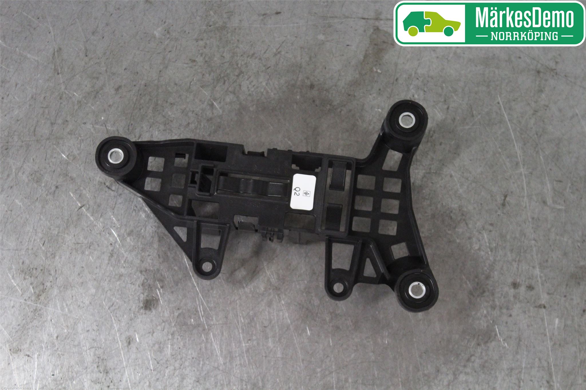 Mercedes-Benz MB A-KLASS (W177) 18- Batterikasse - Feste - Holder