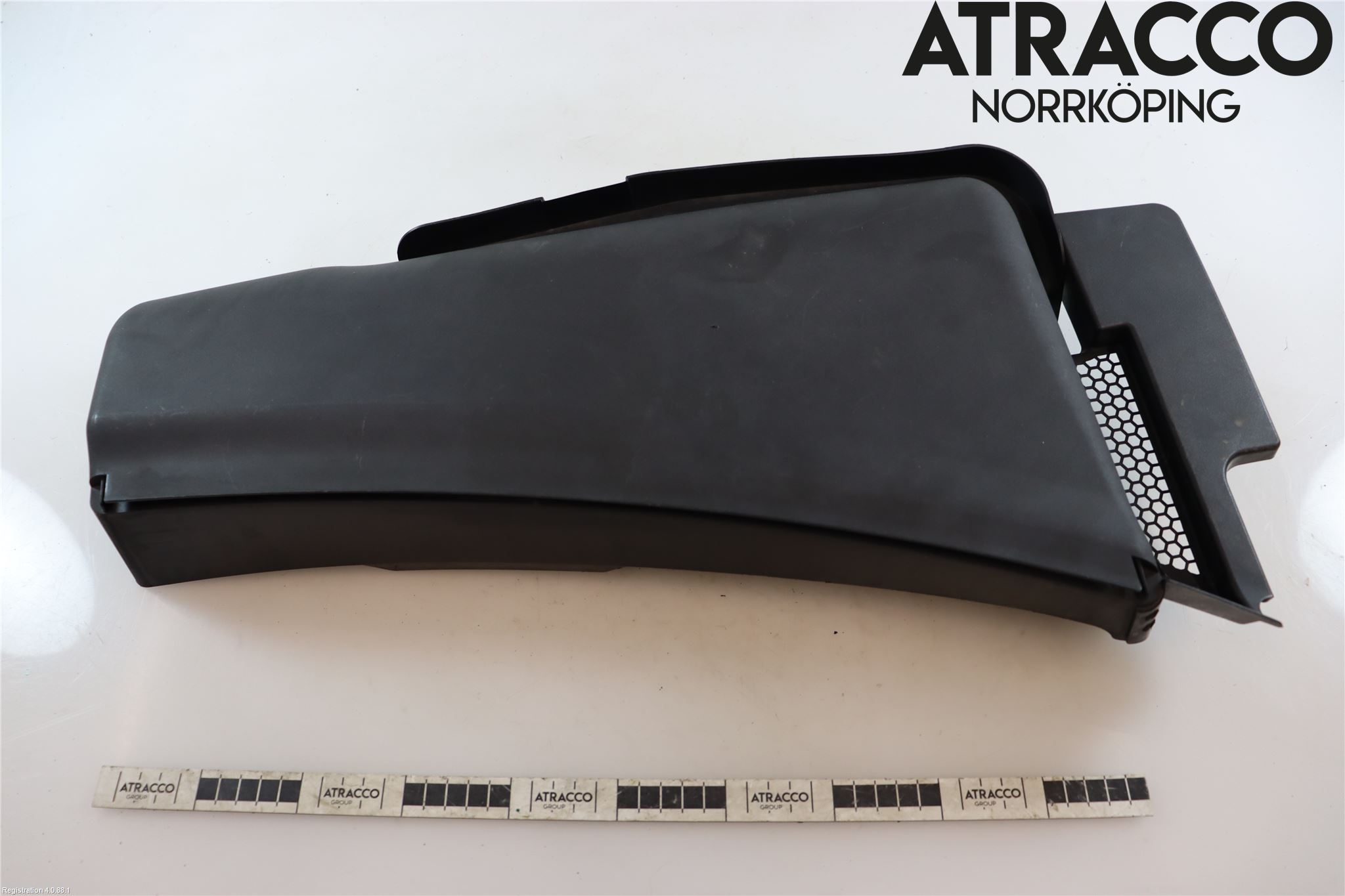 Audi A4/S4 08-11 Visker Deksel-Grill-Under Frr