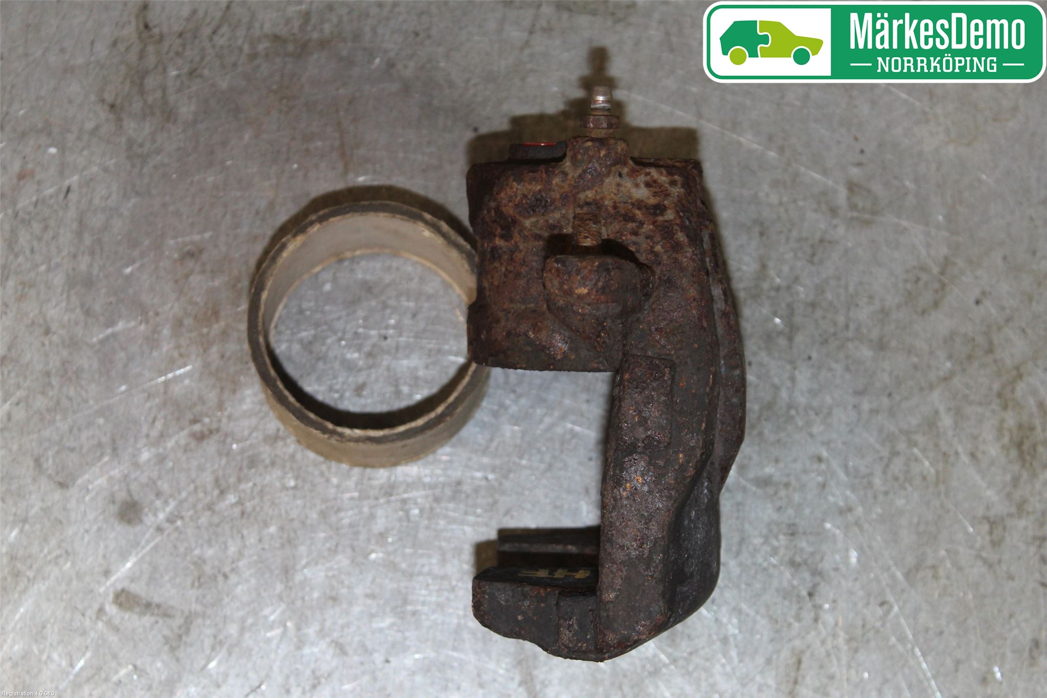 Toyota AVENSIS 03-06 Bremsecaliper Foran Høyre