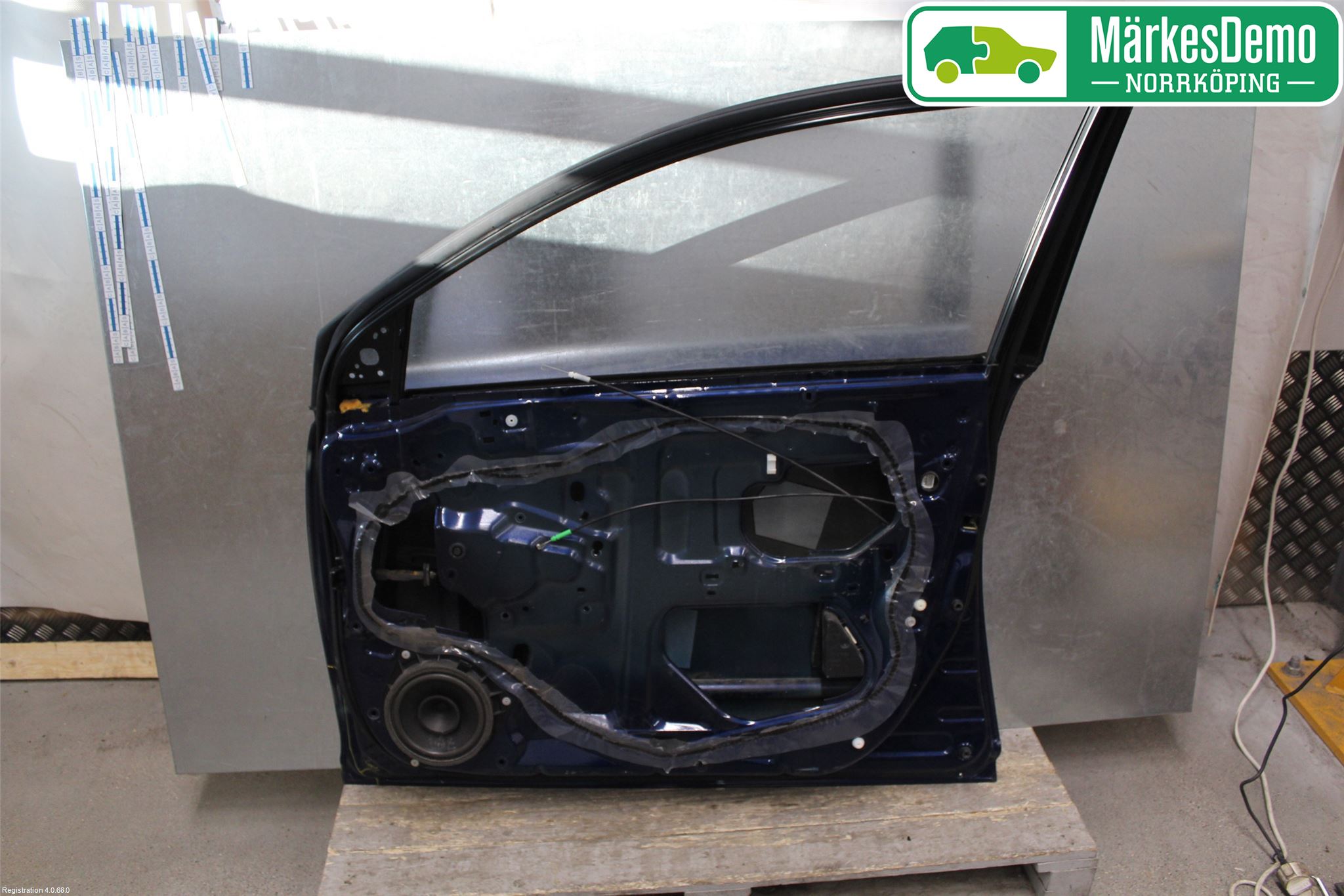 Toyota AVENSIS 03-06 Dør 4D Foran Høyre