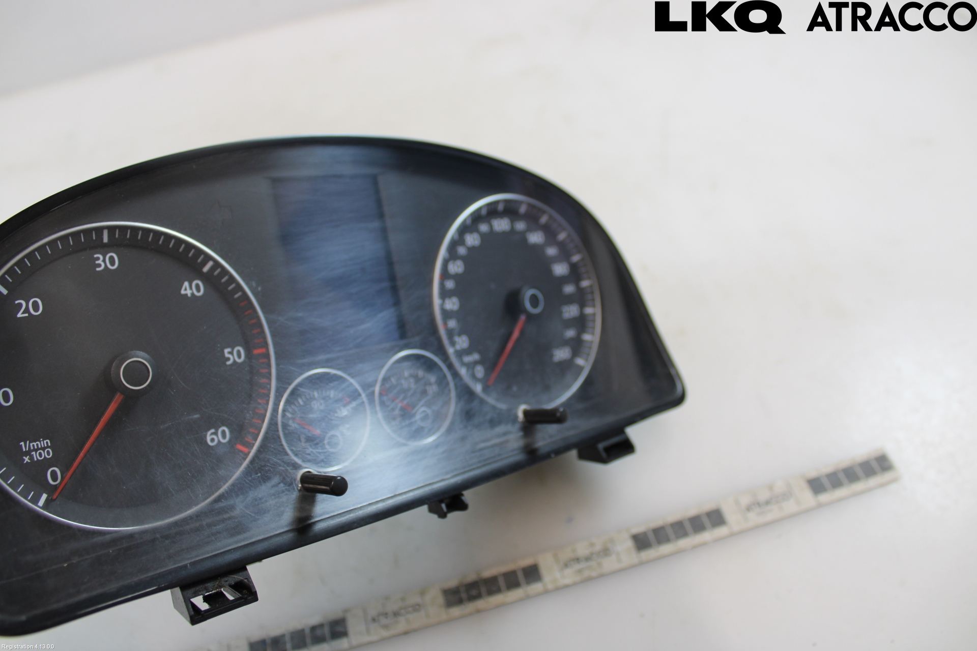 Volkswagen VW CADDY      04-10 Instr Kombinert