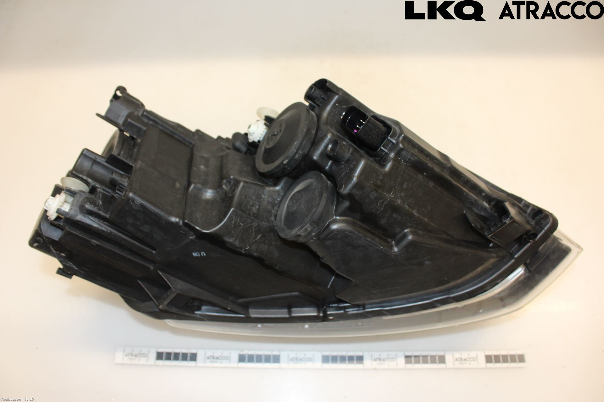 Volkswagen VW POLO 10-17 Frontlykt Venstre