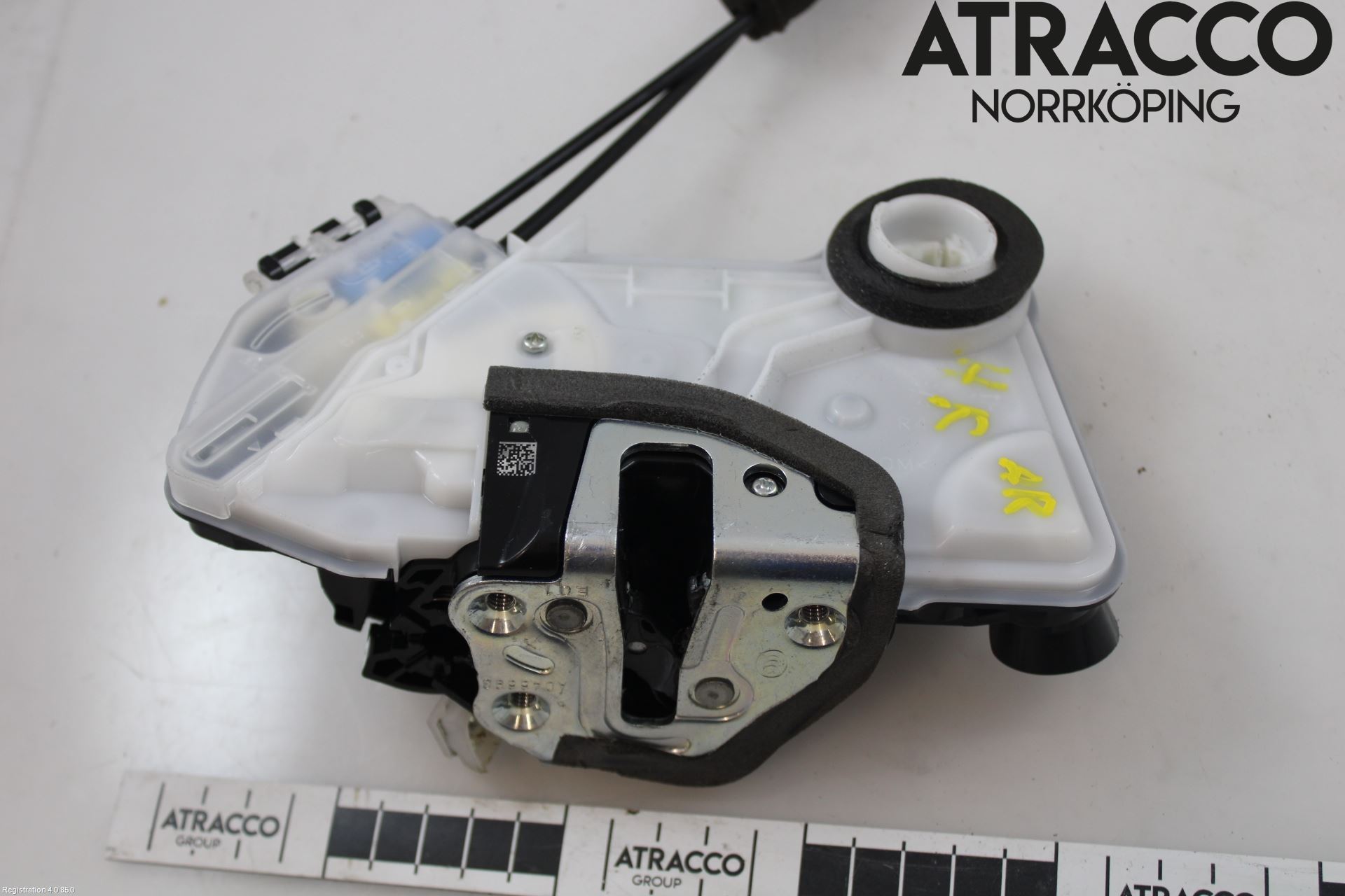 Toyota RAV4 19- Dørlås - Låsekasse
