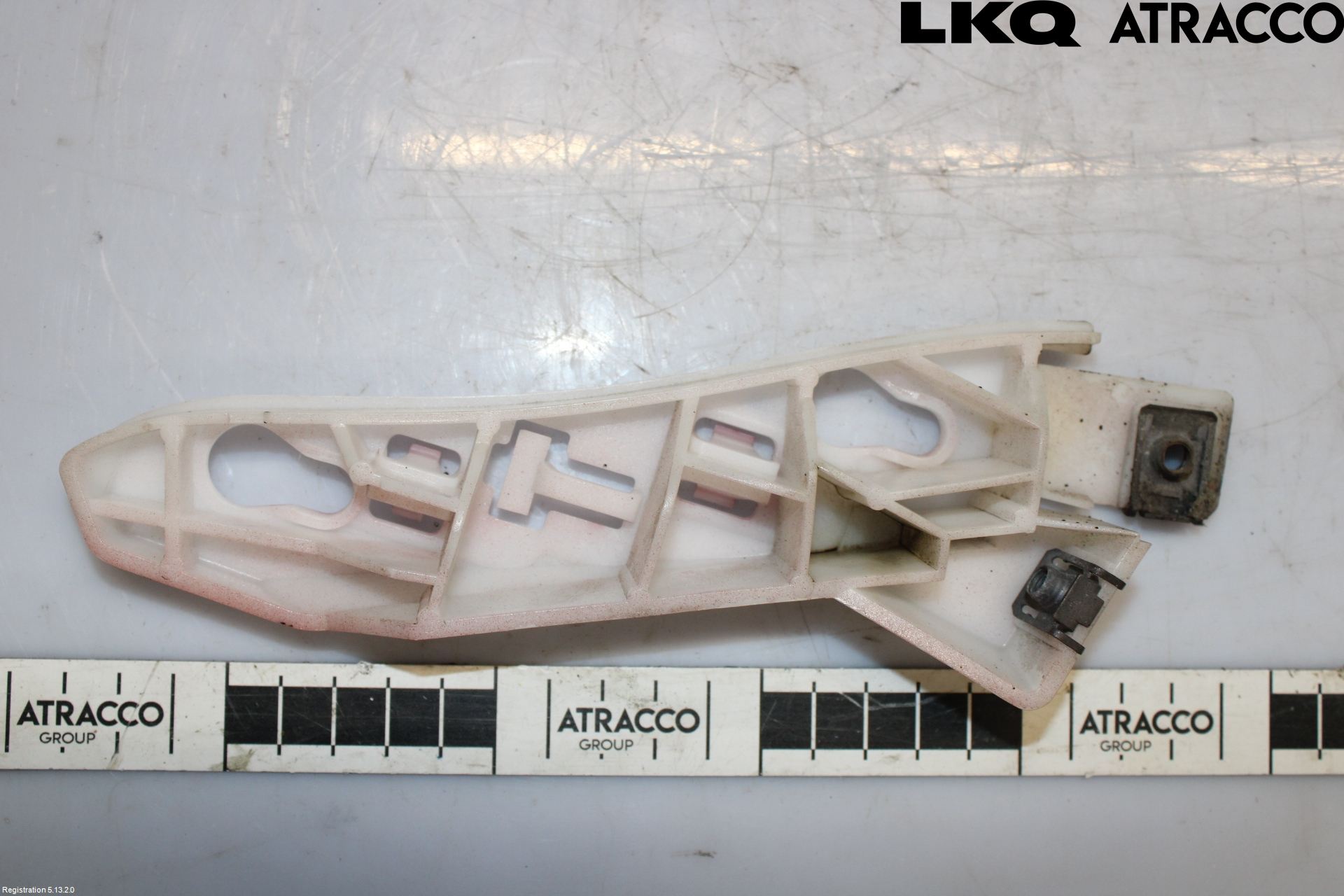 Citroen C4 PICASSO 14-18 Støtfangerfeste Foran Venstre