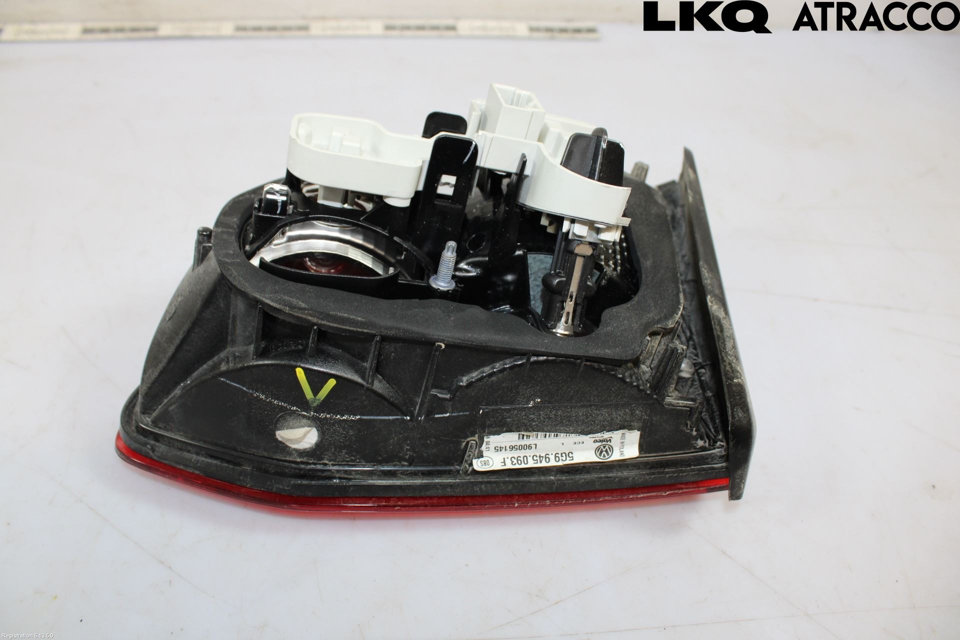 Volkswagen VW GOLF / E-GOLF VII 13-20 Baklykt Venstre  På Luke(Indre