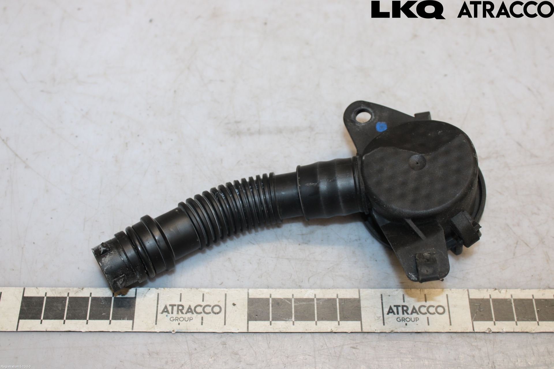 BMW 4 F32/F33/F82/F83 13-20 Påfyllingsrør For Vasketank