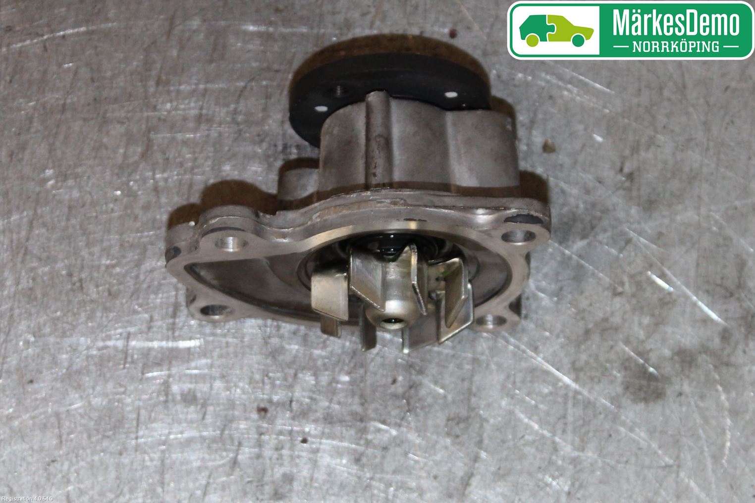 Renault CLIO IV 12-16 Vannpumpe