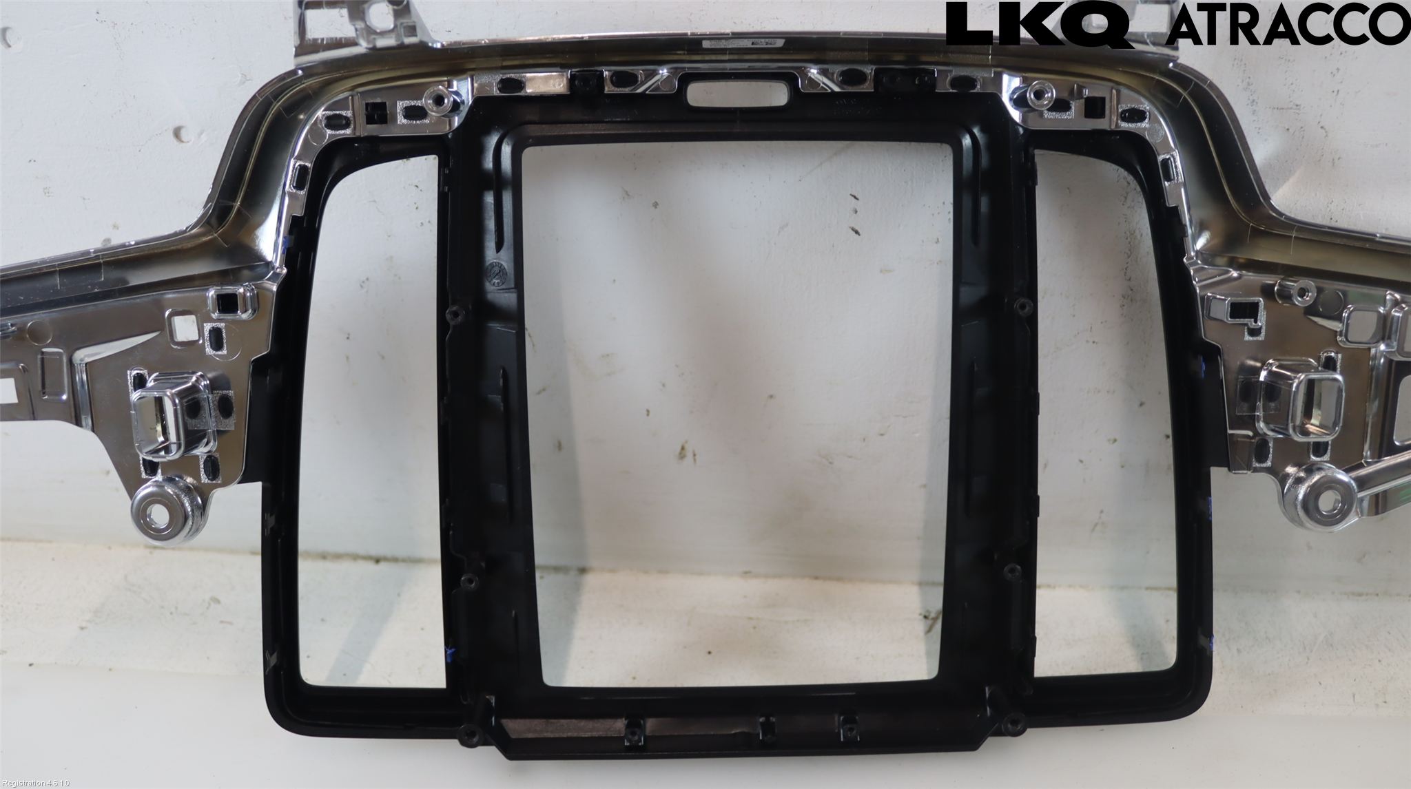 Volvo V90 17->> Innr Dekor Instrbord