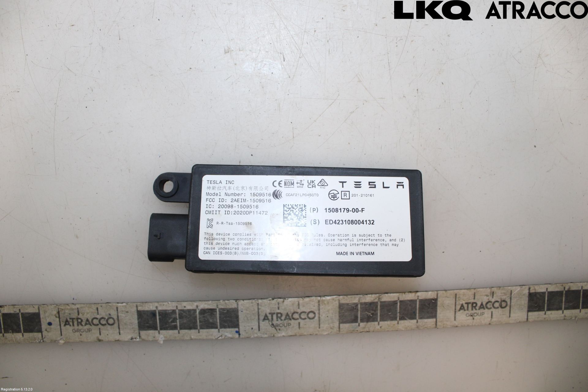 Tesla MODEL Y 21- Stereo Antenne Radio-Tv