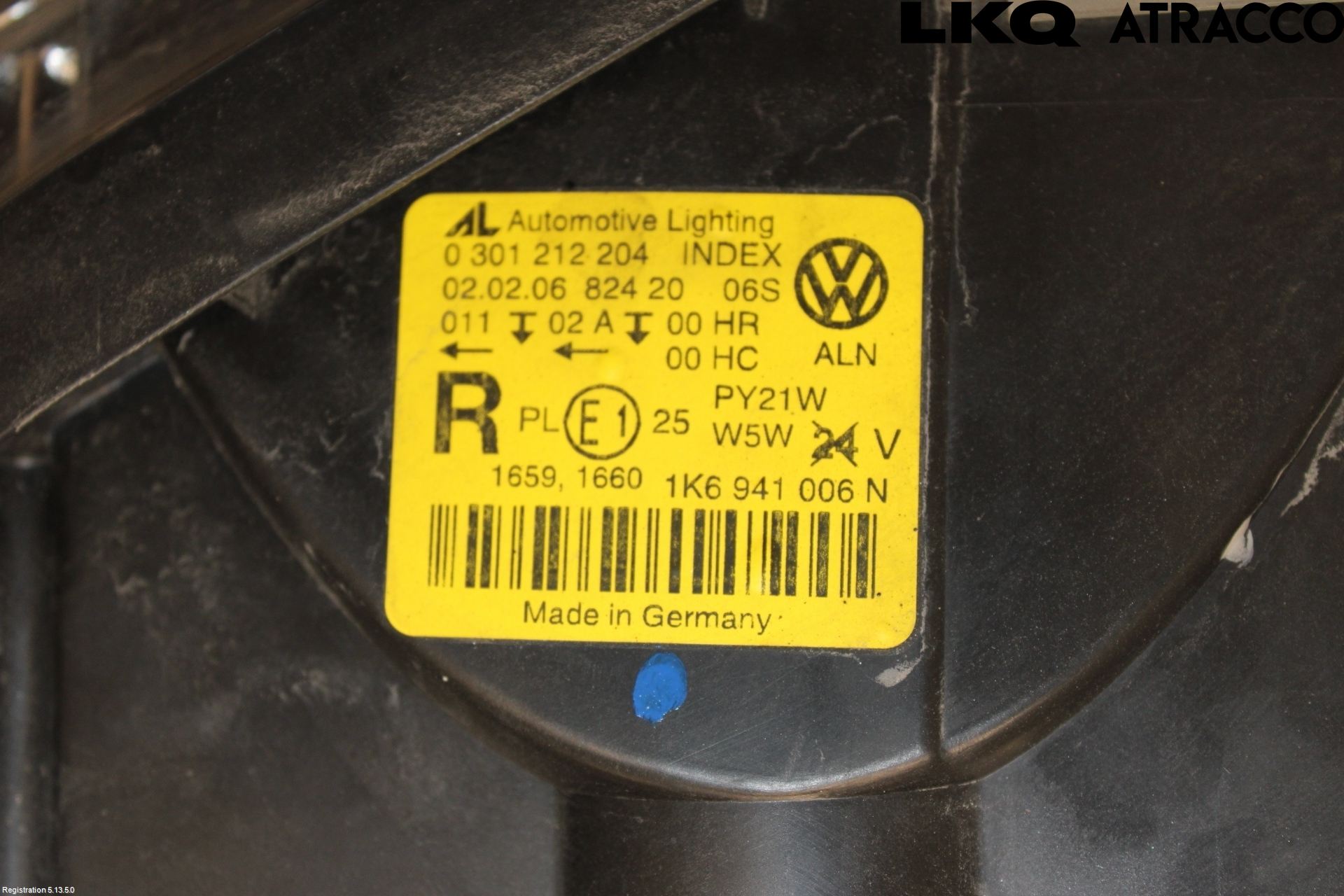 Volkswagen VW GOLF V 04-09 Frontlykt Høyre