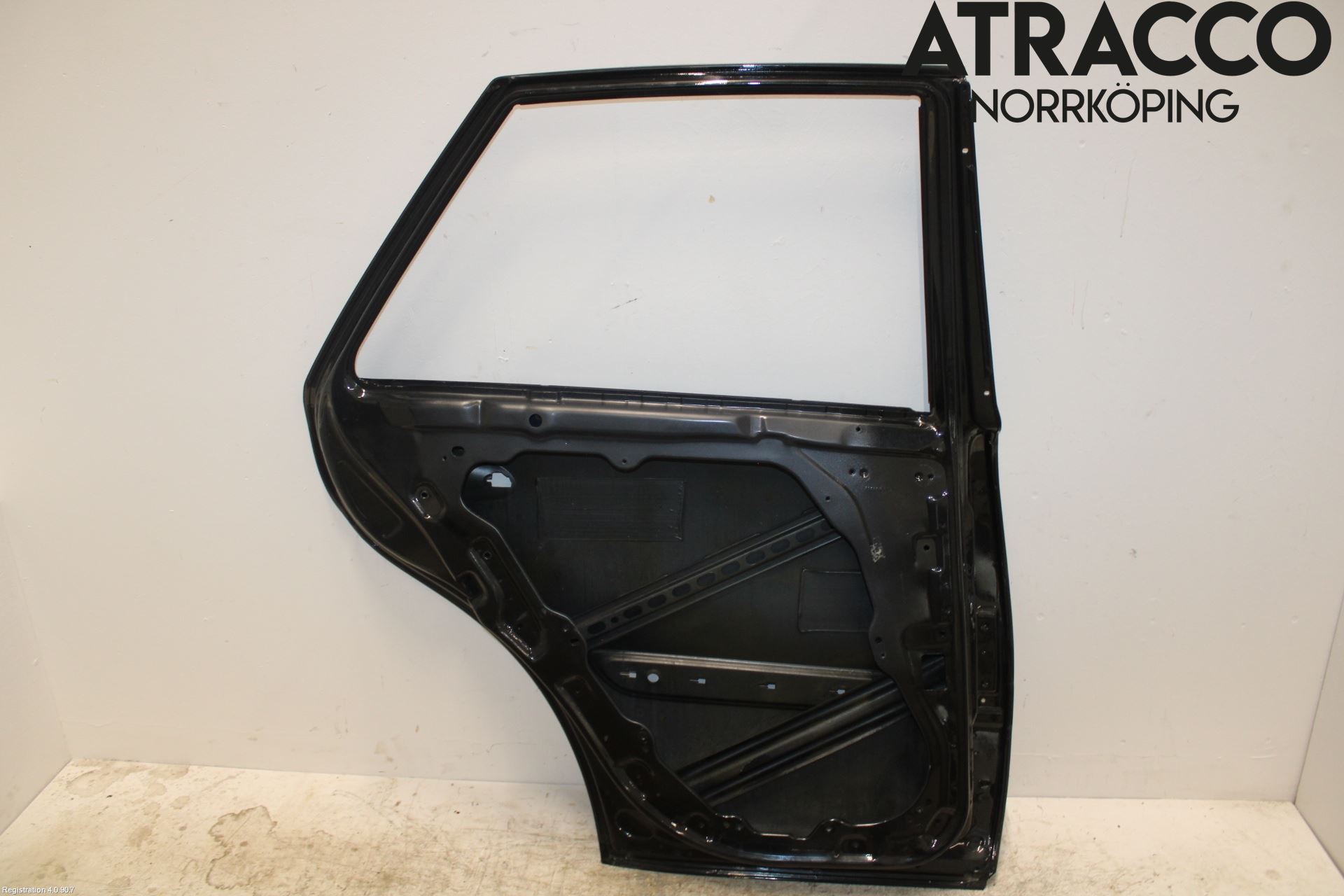 Mercedes-Benz MB ML (W164) 05-11 Dør 4D Bak Venstre