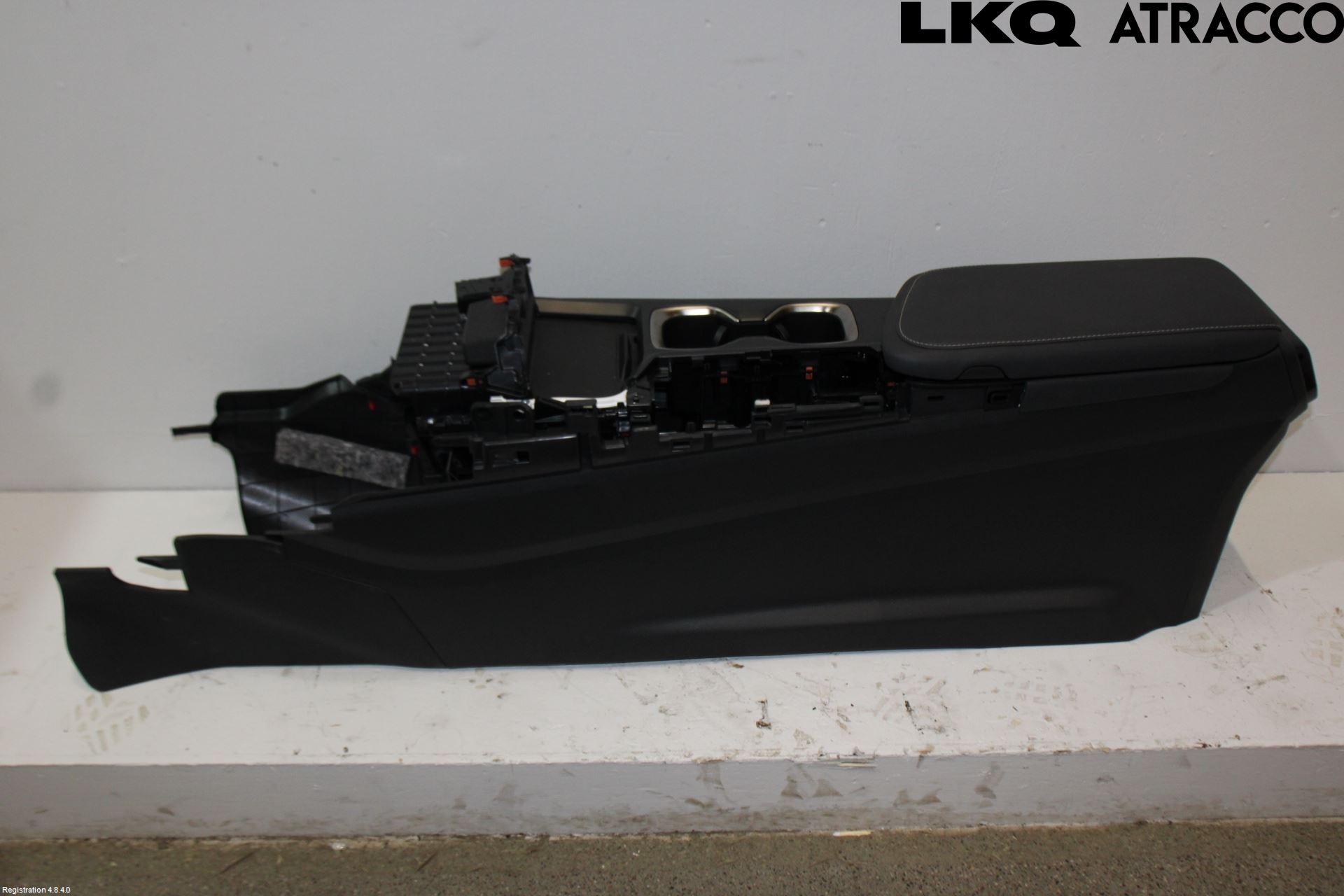 Lexus NX 340h/450h+ 21- Innr Konsoll-Lomme